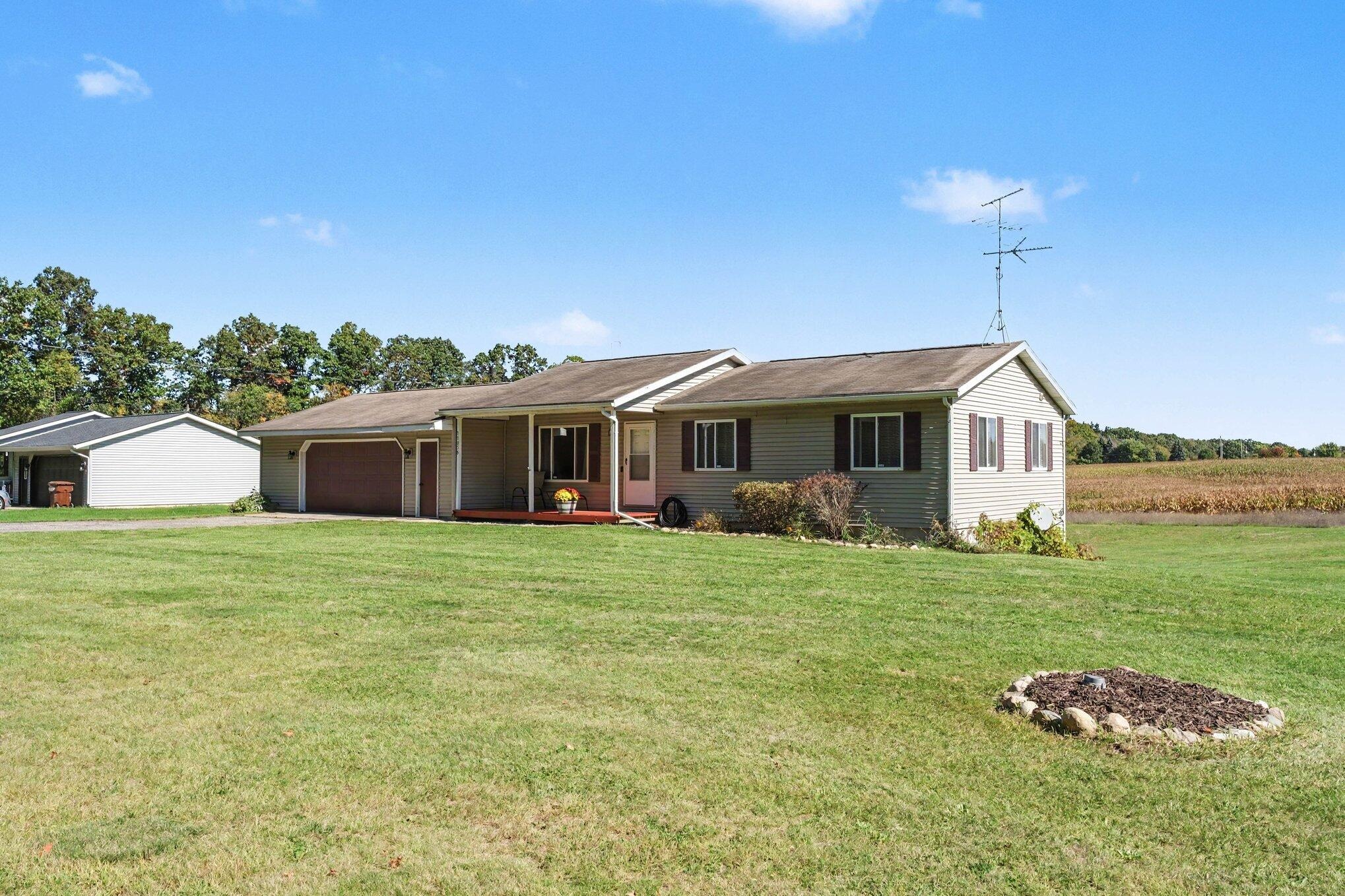 Harvard Ave, Rockford, MI 49341 #1