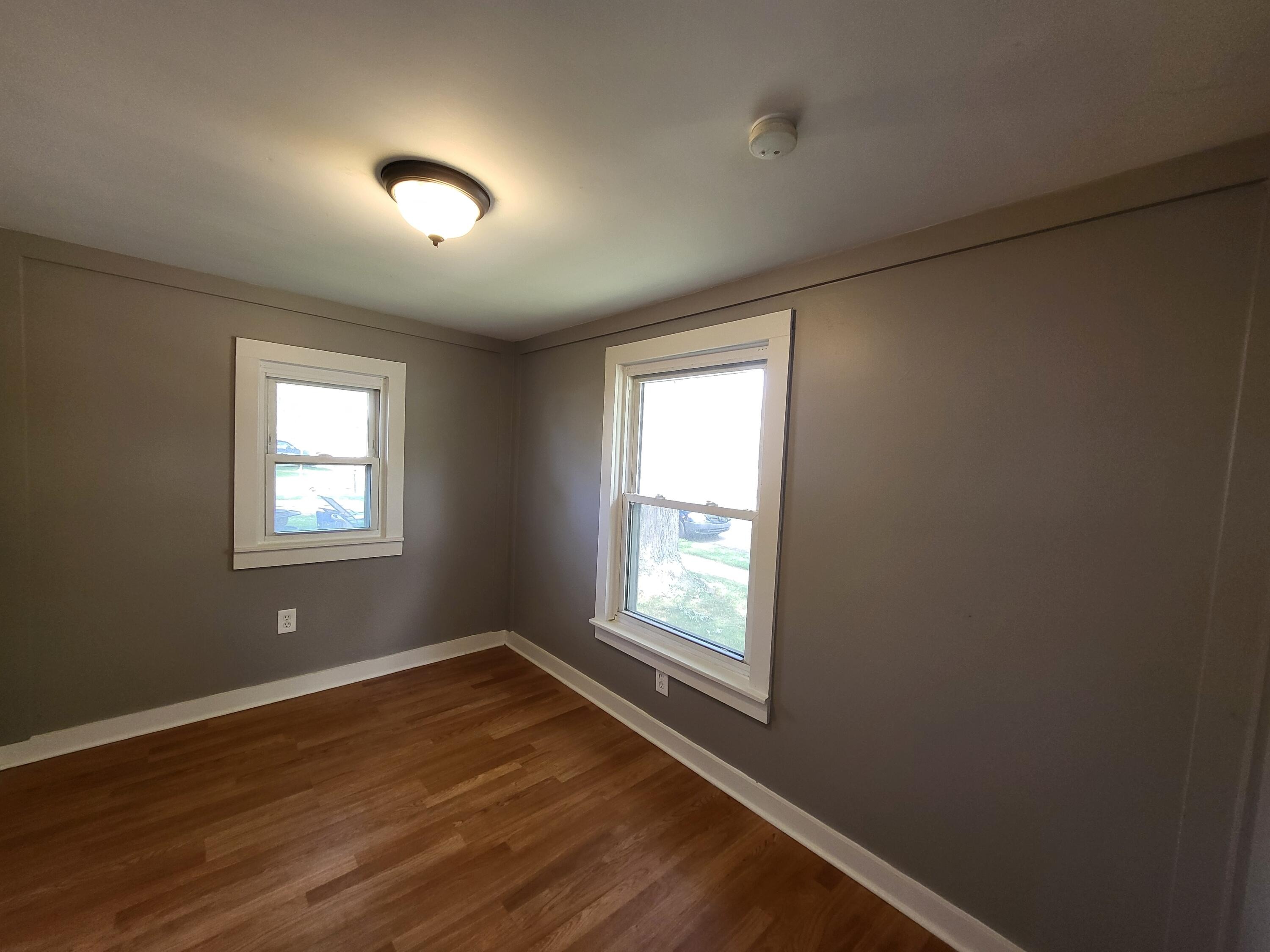 Piper Ave, Eastpointe, MI 48021 #1