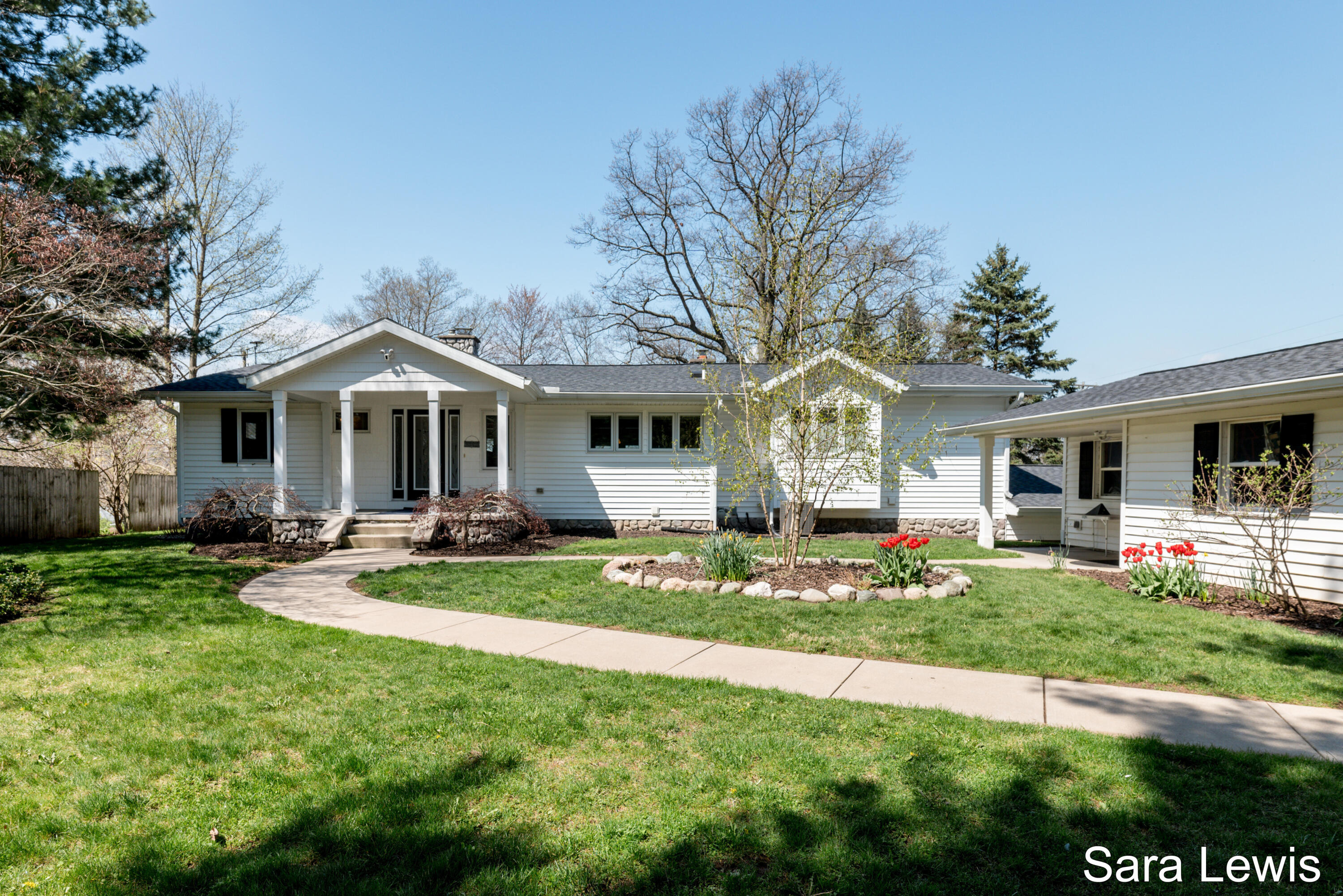 Rich Ln, Hickory Corners, MI 49060