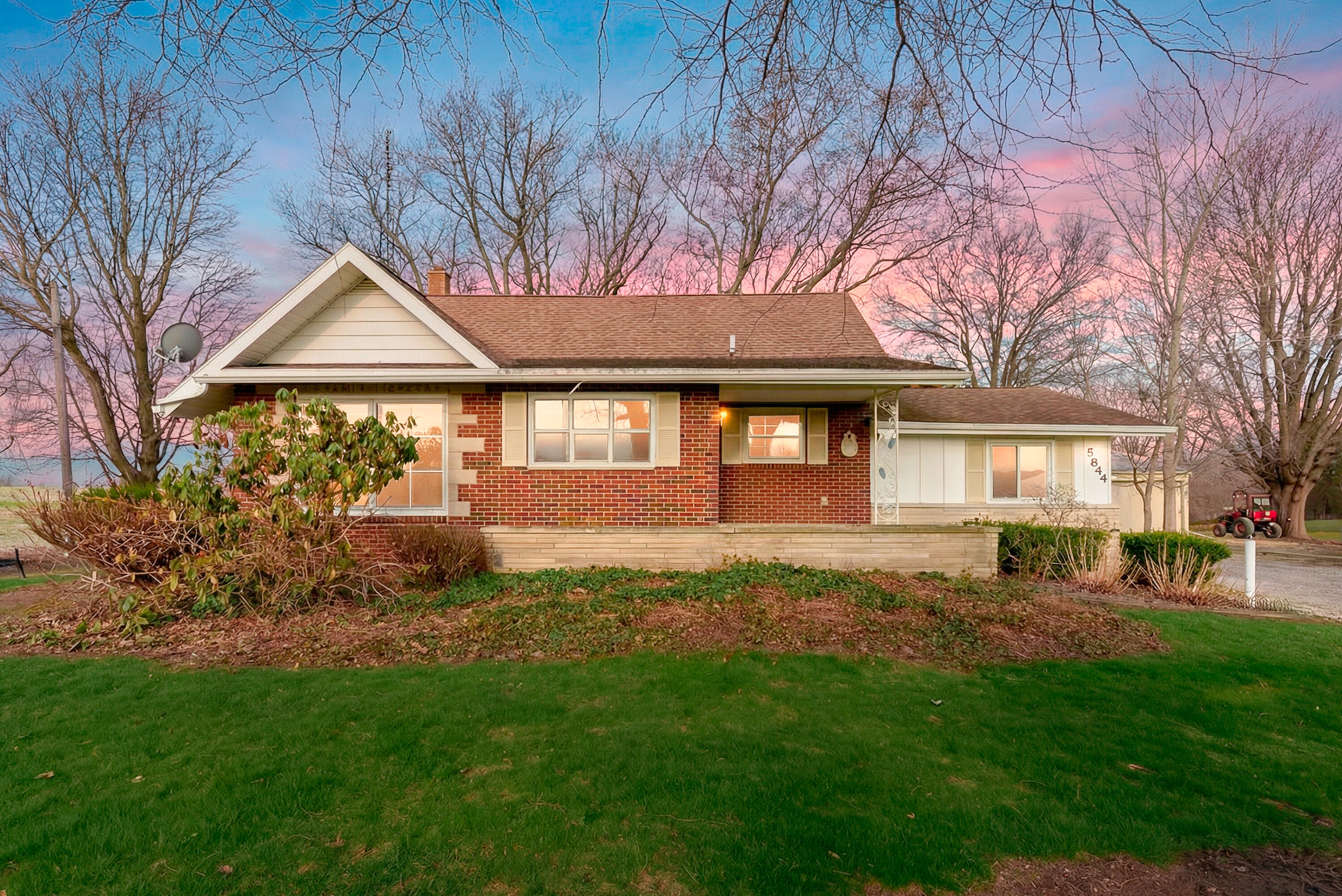 Scottdale Rd, Berrien Springs, MI 49103