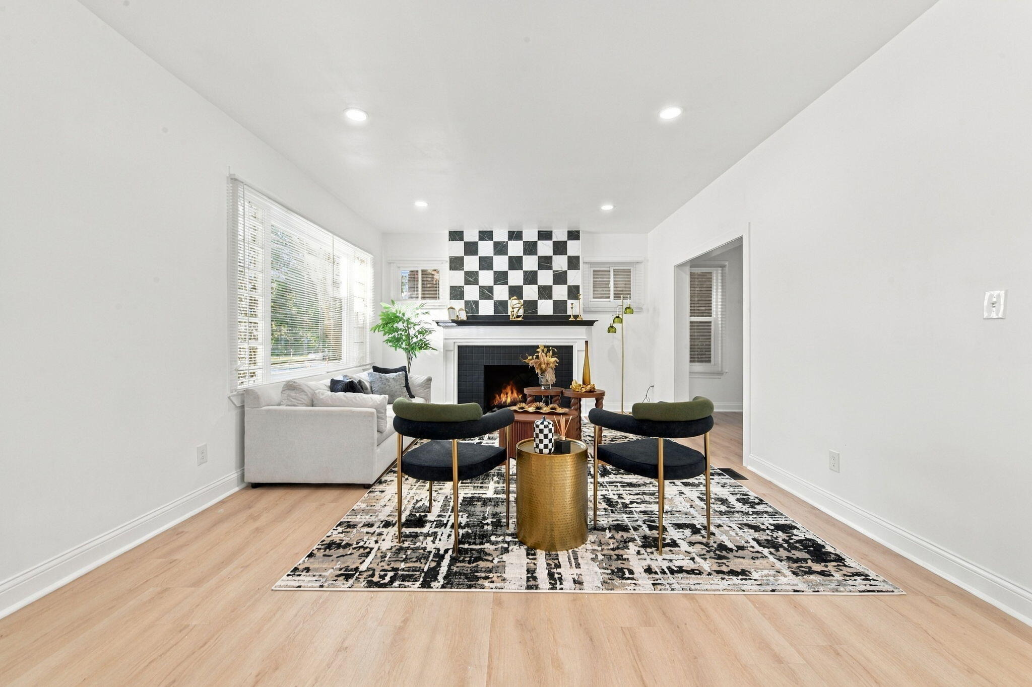 Glynn Ct, Detroit, MI 48206 #1
