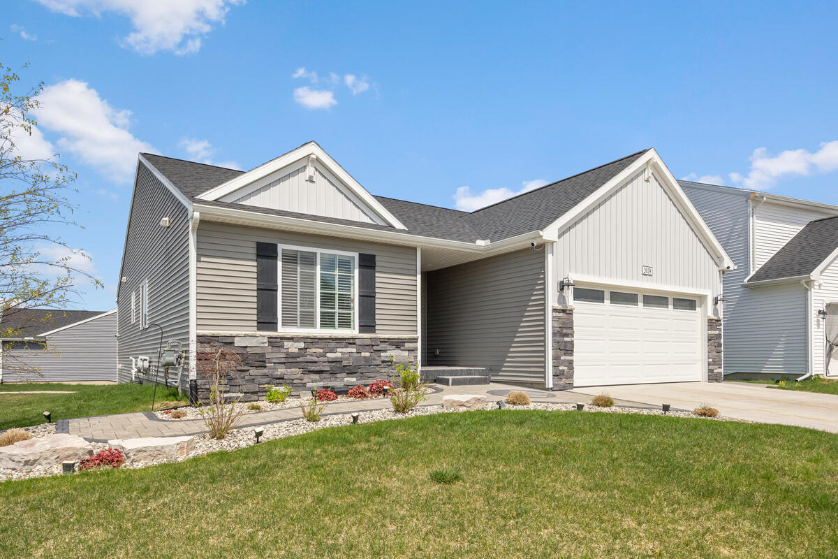 Blooming Bud Ln, Grand Rapids, MI 49508 #1