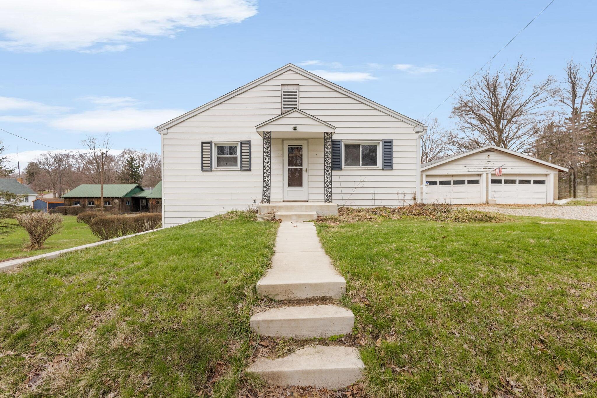 Terre Coupe St, Buchanan, MI 49107