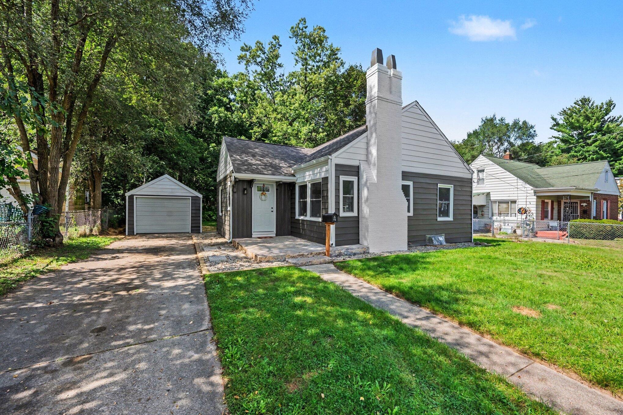 Redner Ave, Battle Creek, MI 49037