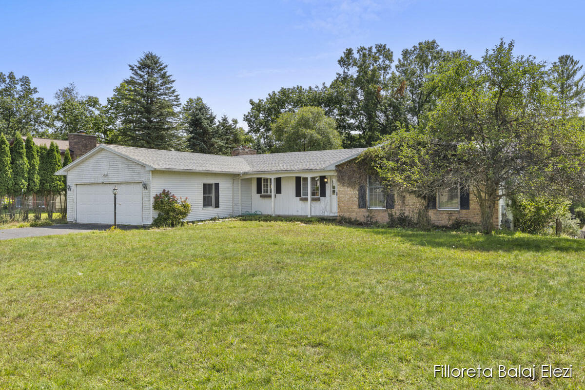 Hebert Dr, Greenville, MI 48838 #1