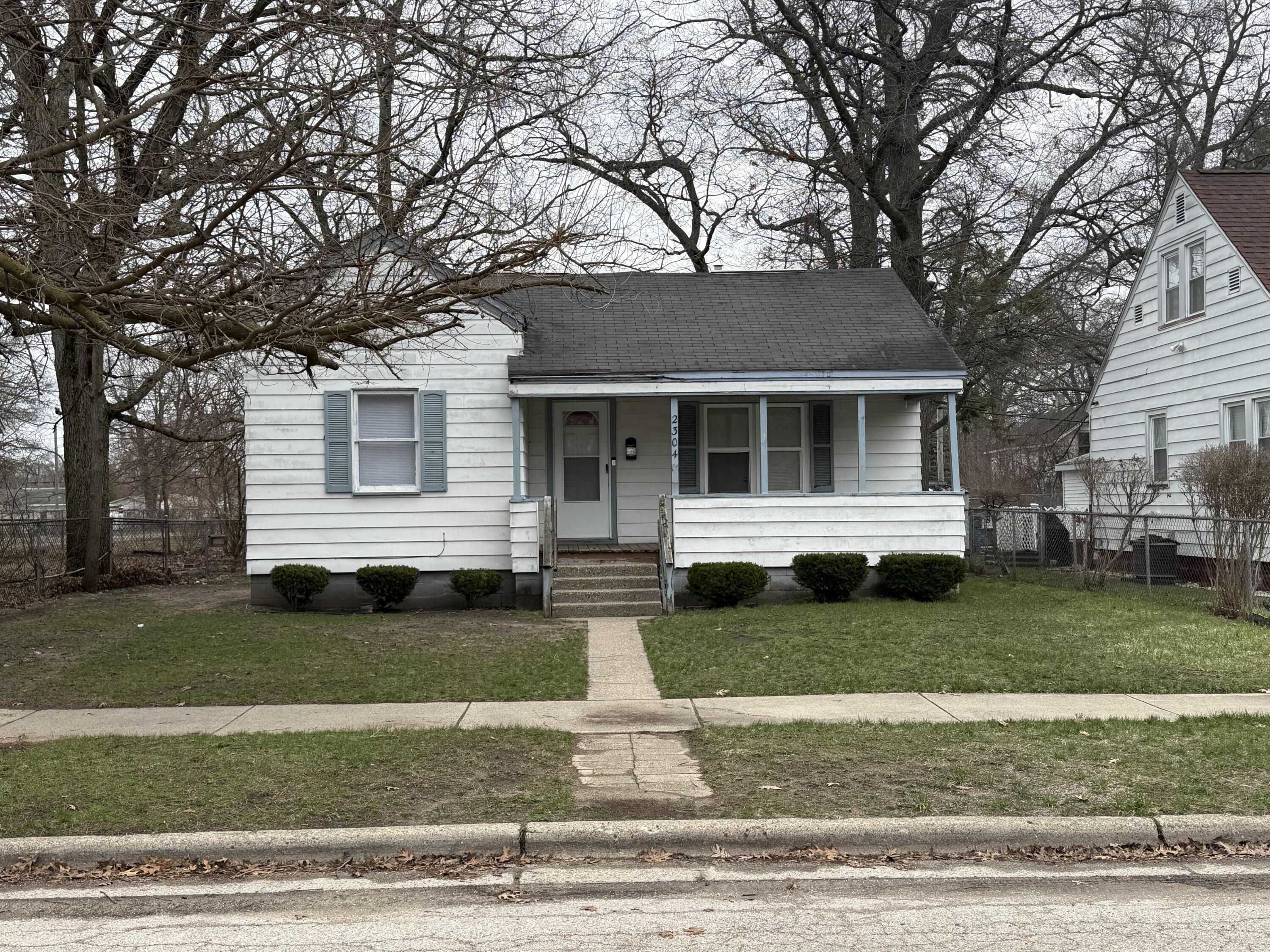 Howden St, Muskegon, MI 49444 #1