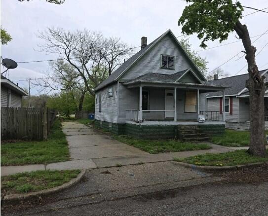 Turner Ave, Muskegon, MI 49442 #1