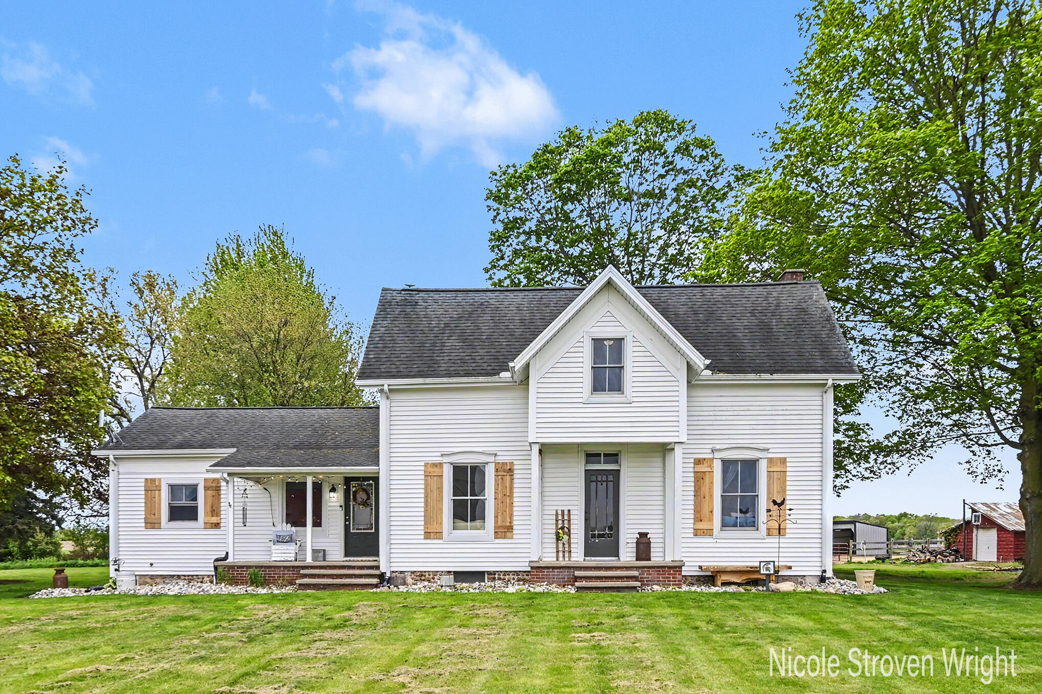 Dexter Trl, Mason, MI 48854