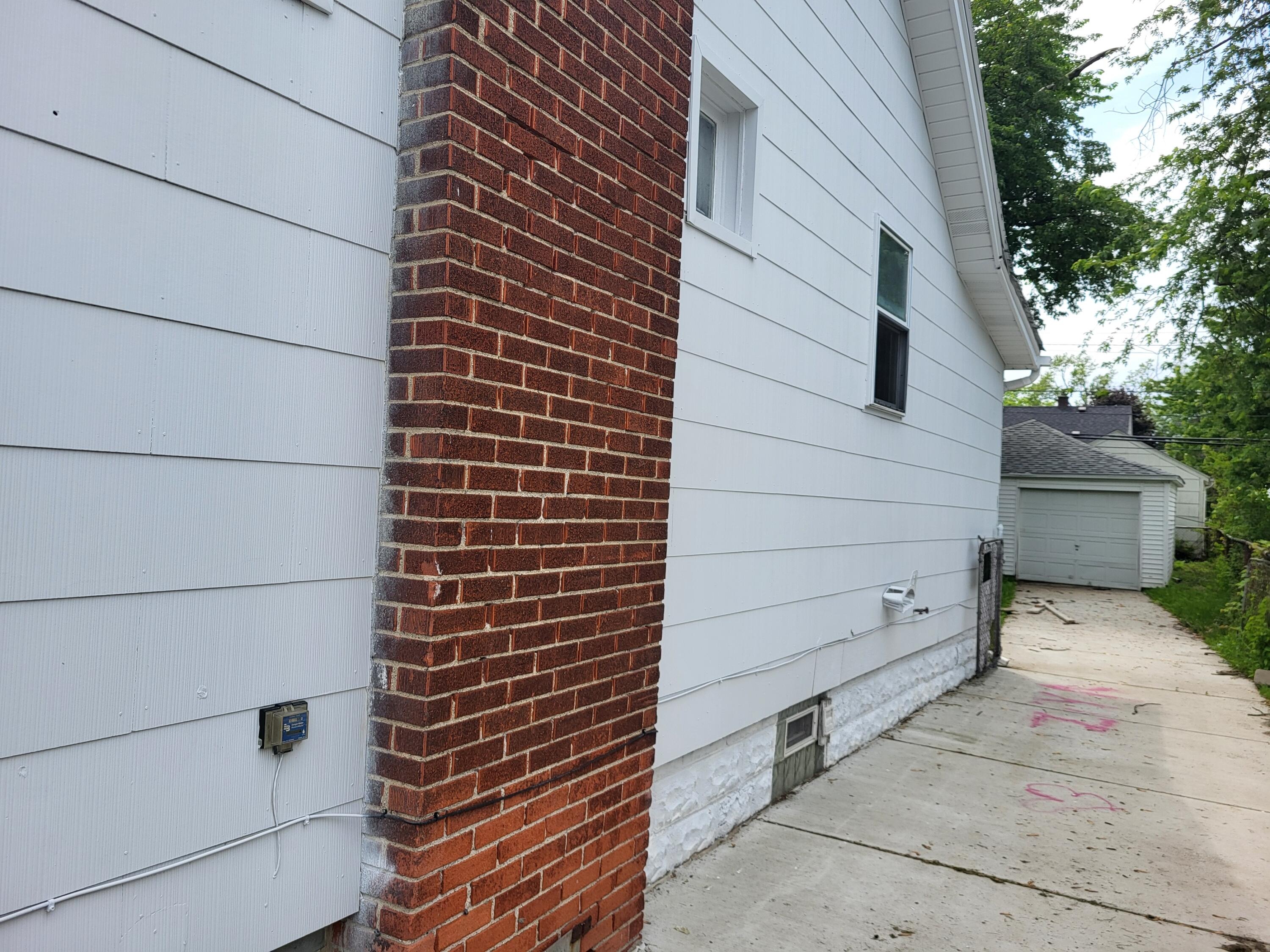 Donald Ave, Eastpointe, MI 48021 #1
