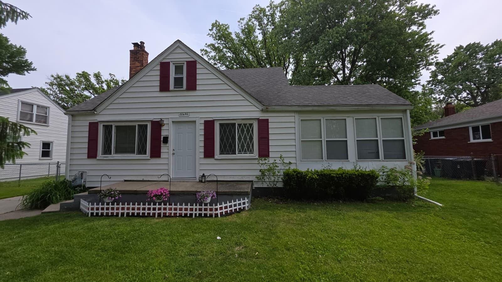 California St, Saint Clair Shores, MI 48080 #1