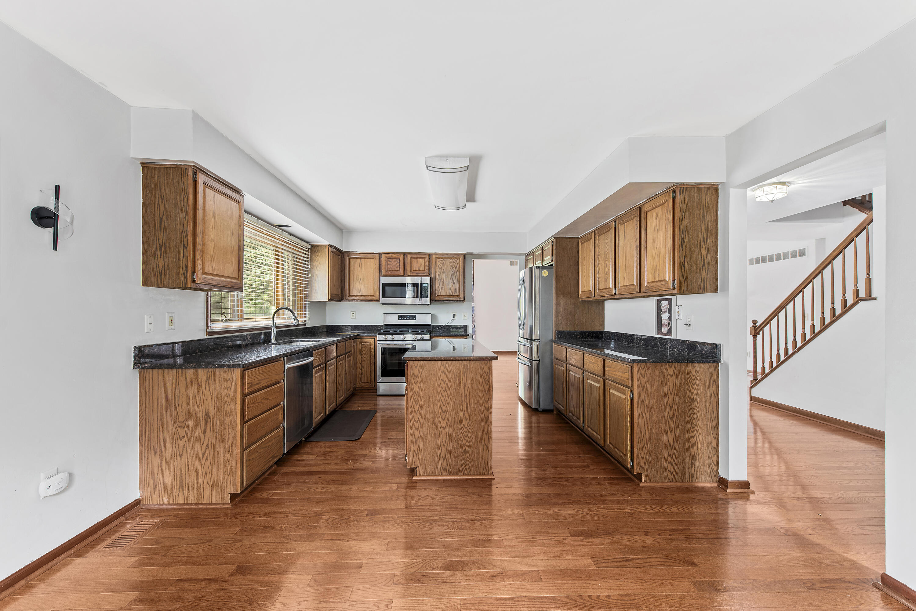 Davis Ct, Troy, MI 48085 #1
