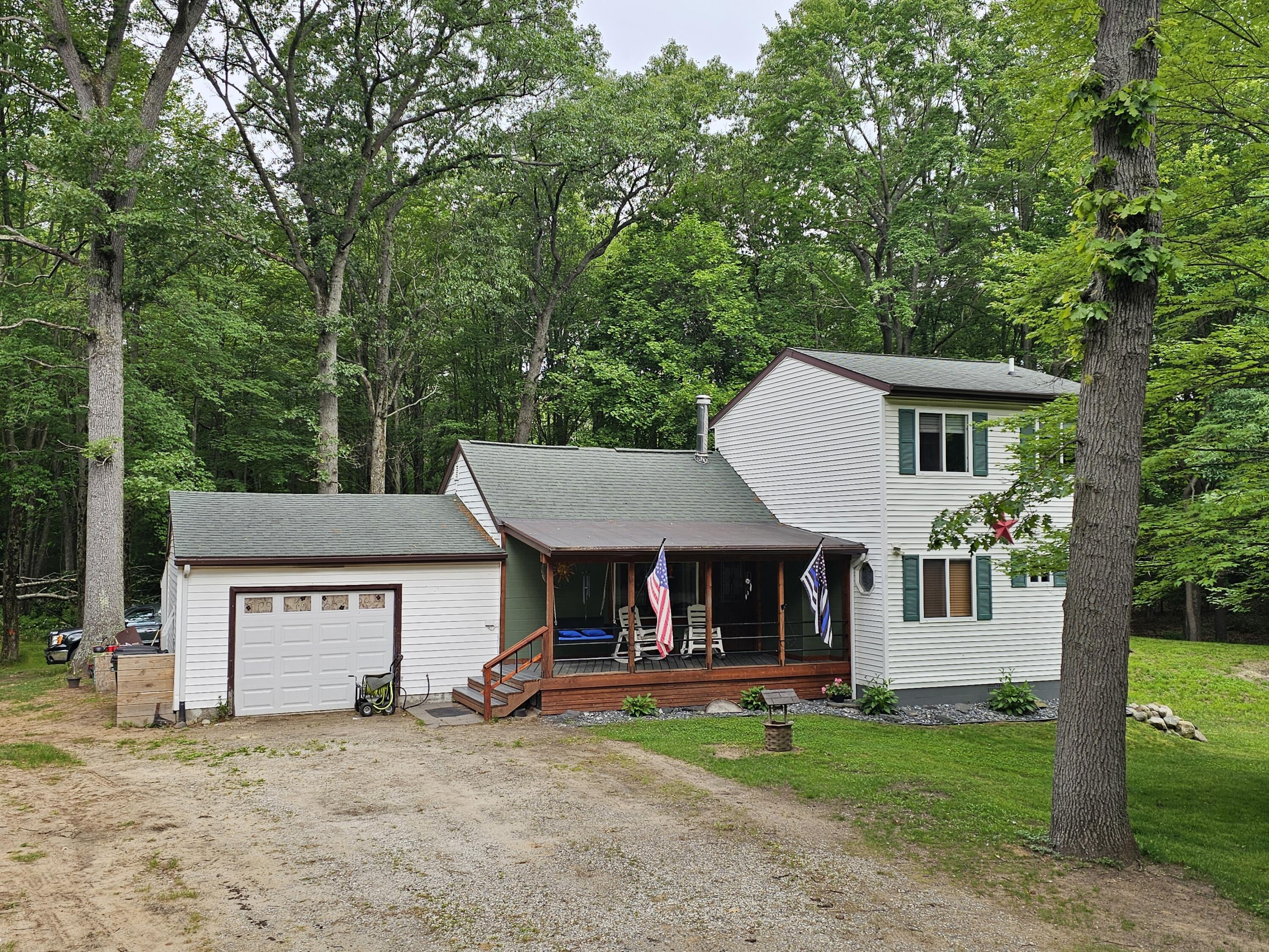 Simonelli Rd, Muskegon, MI 49445
