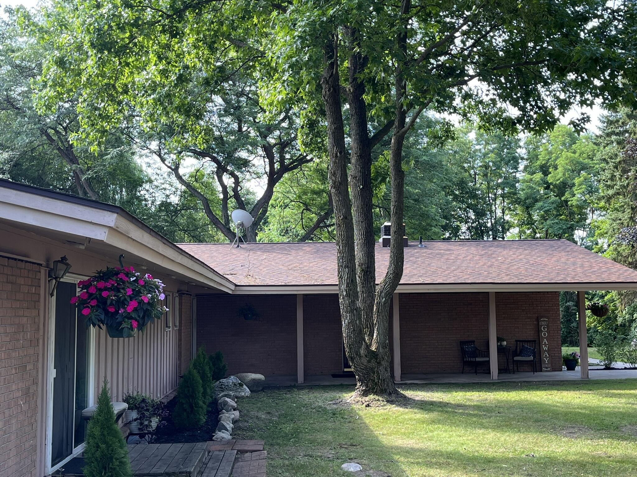 Kinney Rd, Ludington, MI 49431