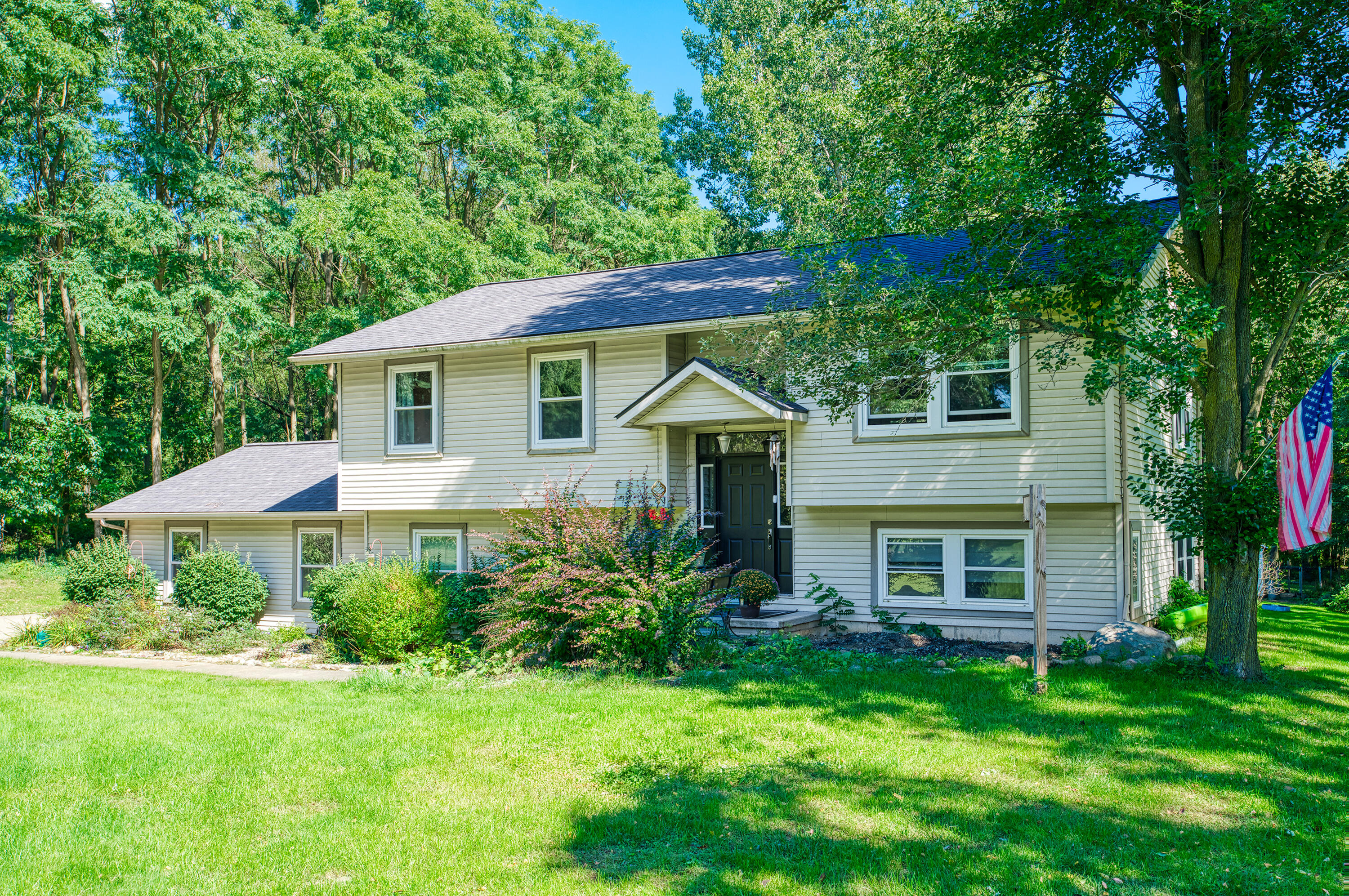 Moeckel Rd, Grass Lake, MI 49240 #1