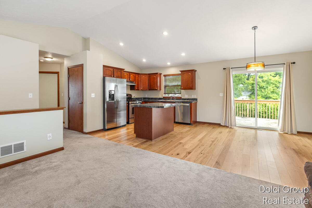 Regent St, Grand Rapids, MI 49548 #1