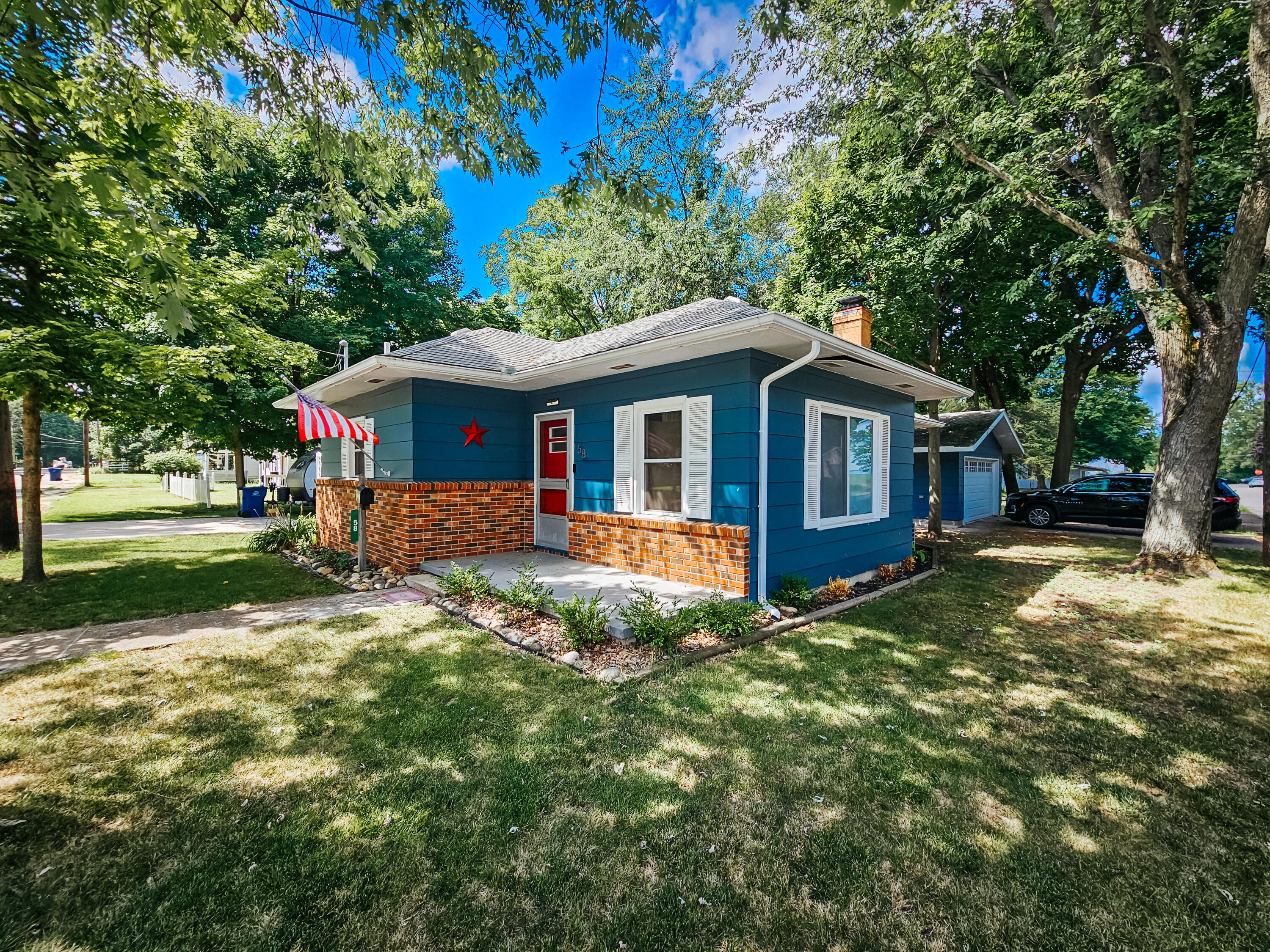 Salem St, Hillsdale, MI 49242