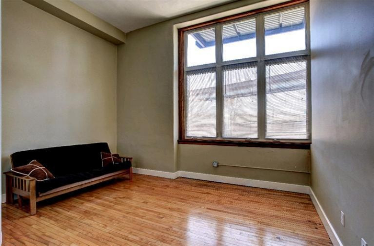 Broadway Ave, Grand Rapids, MI 49504 #1