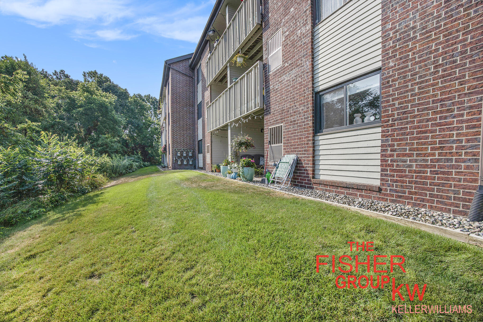 A Devonwood Hills Dr, Grand Rapids, MI 49525 #1