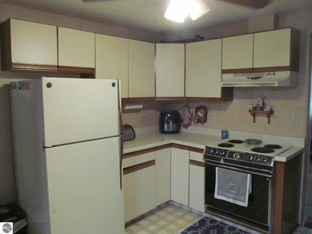 20 Mile Rd, Marion, MI 49665 #1