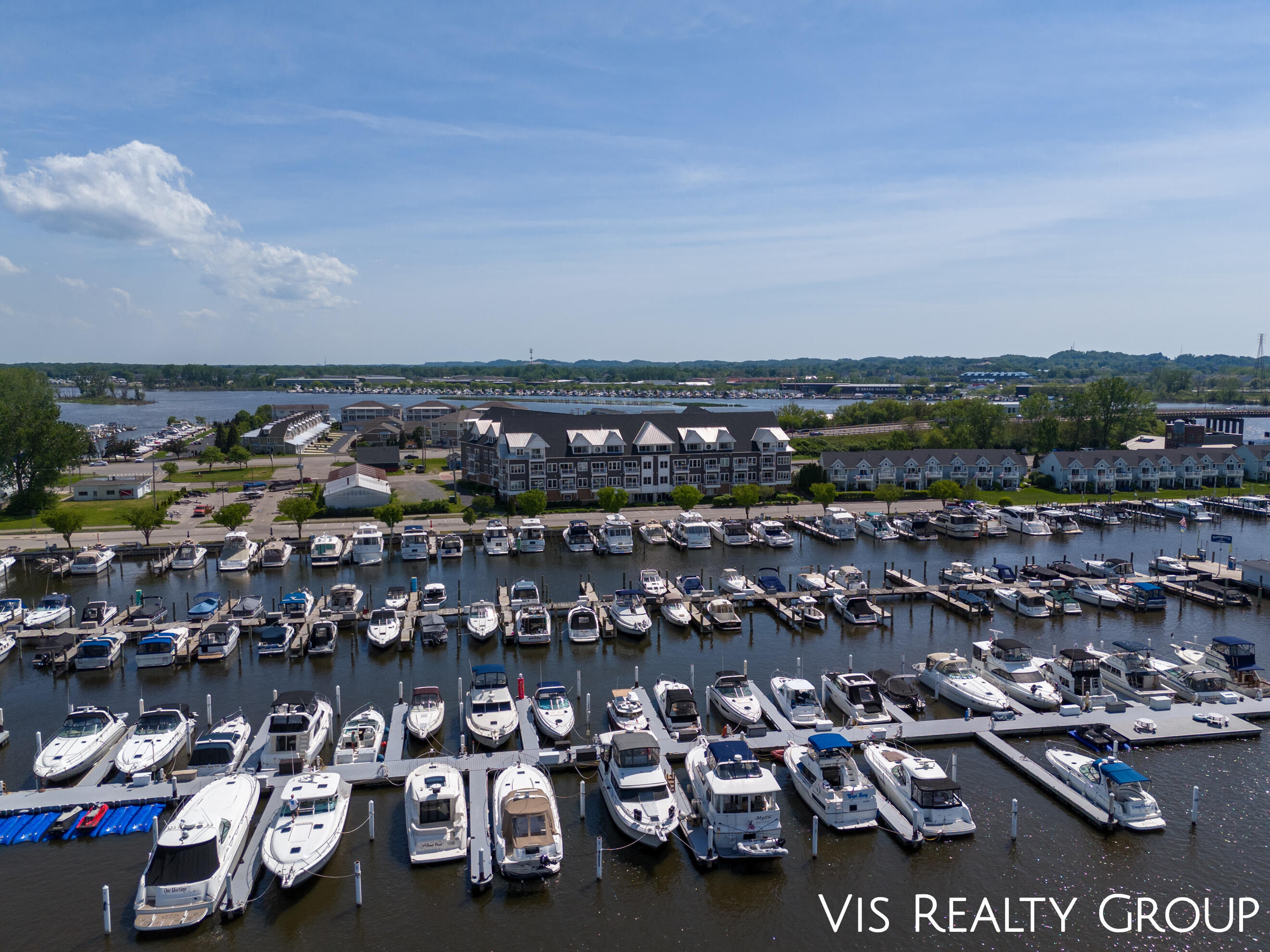 Savidge St, Spring Lake, MI 49456 #1