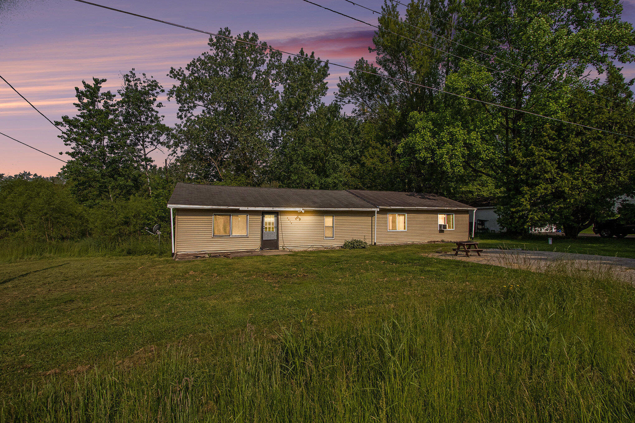 Hollywood Dr, Coloma, MI 49038