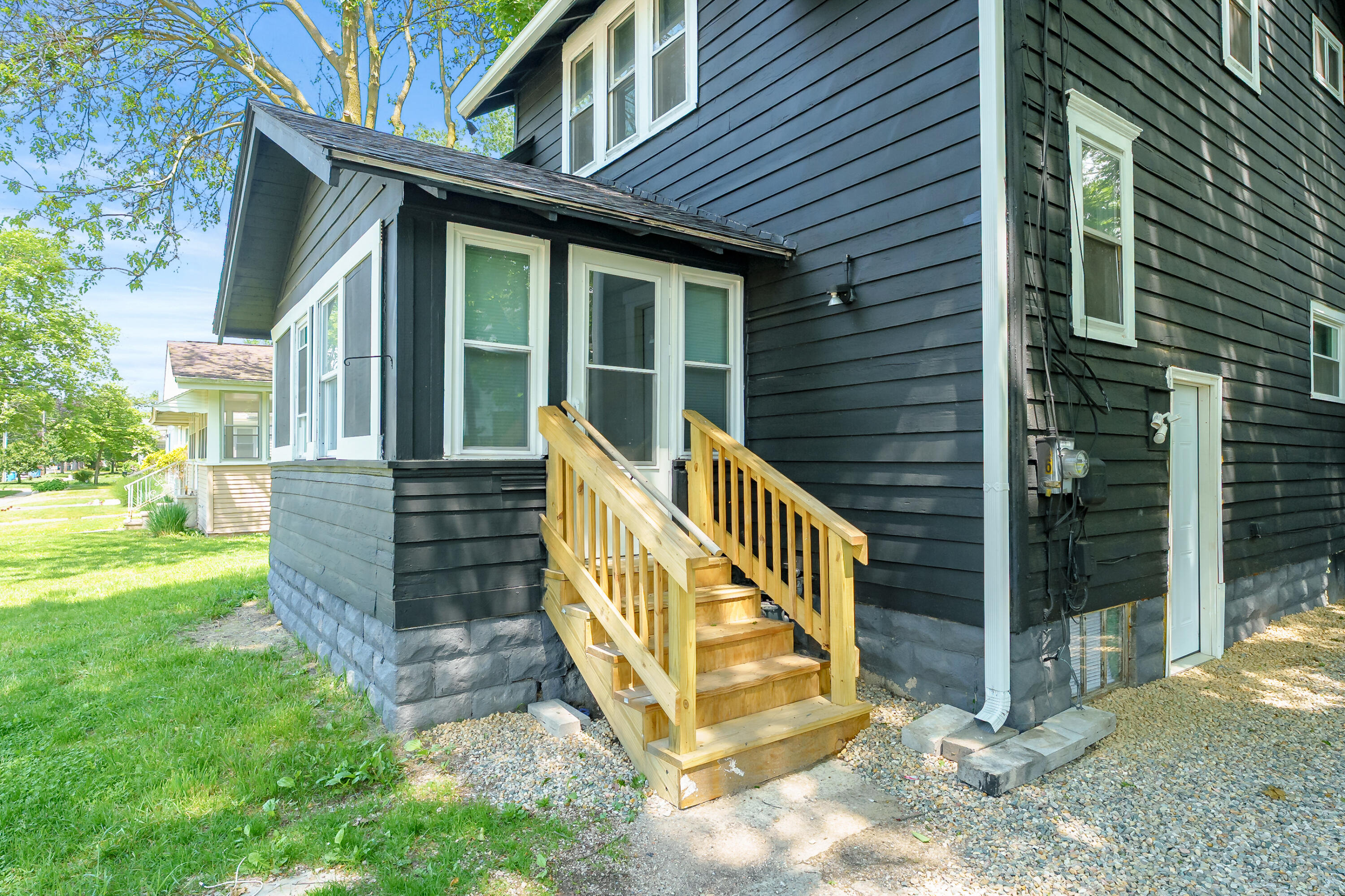 East Ave, Battle Creek, MI 49017 #1