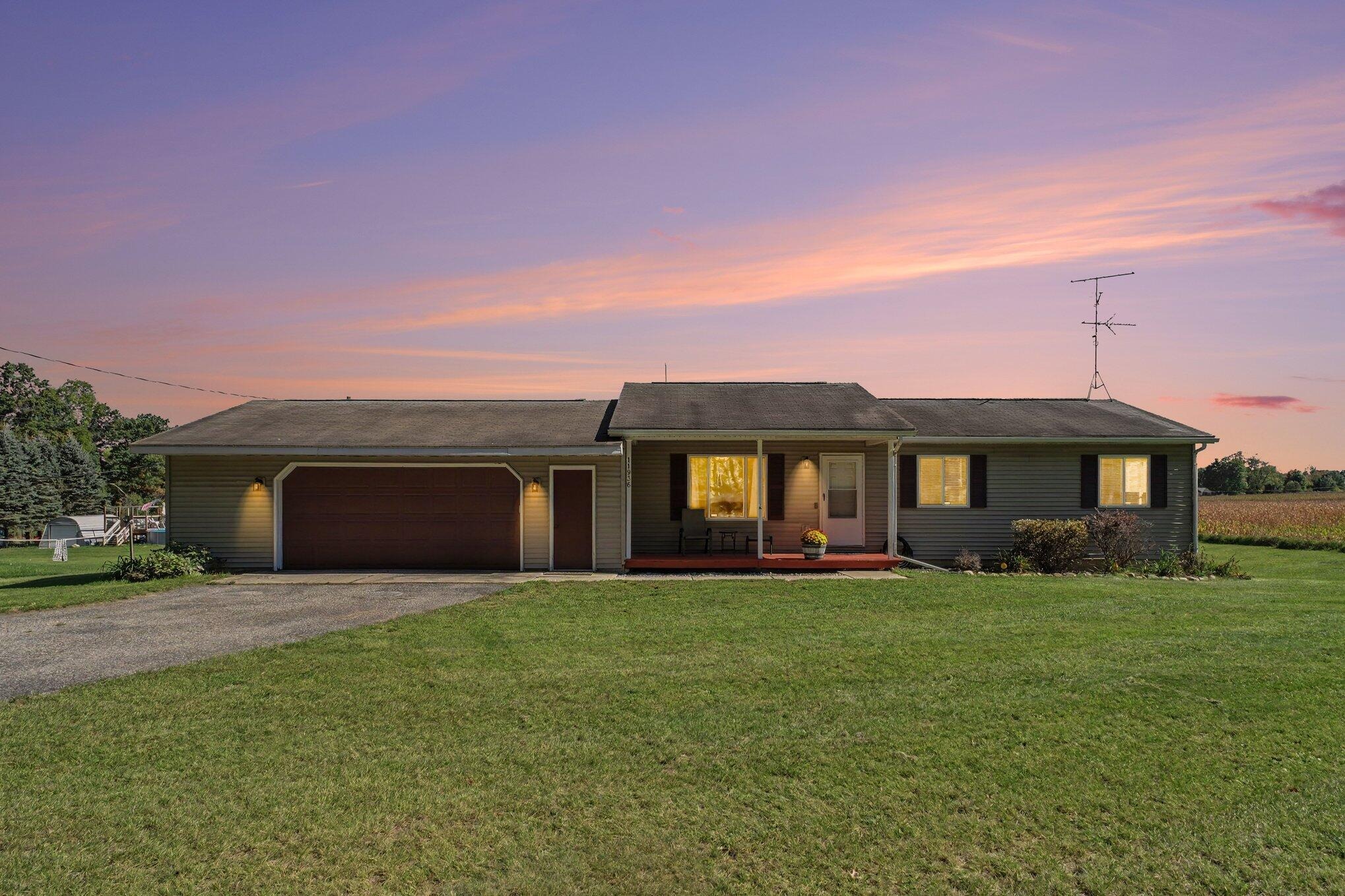 Harvard Ave, Rockford, MI 49341