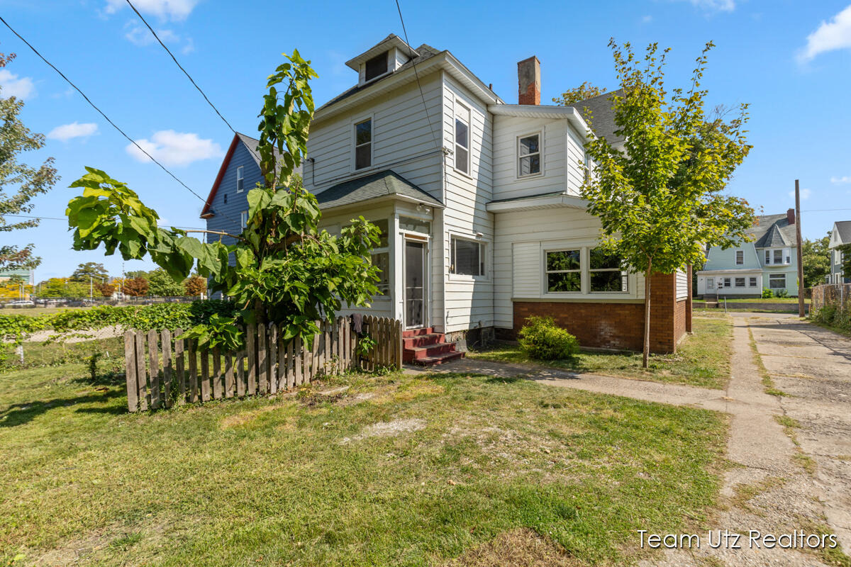 Jefferson Ave, Grand Rapids, MI 49507 #1