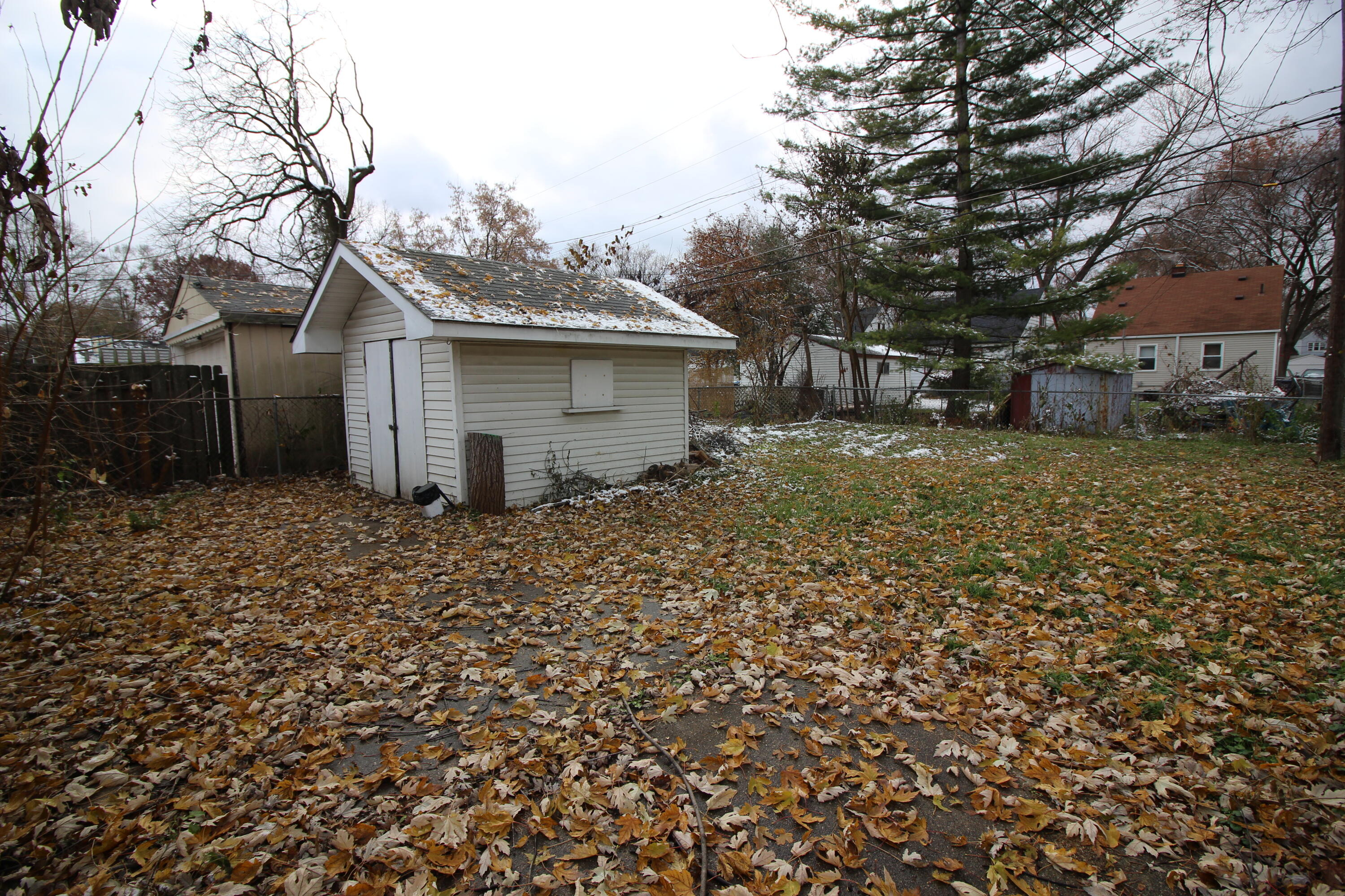 Lennane , Redford, MI 48239 #1