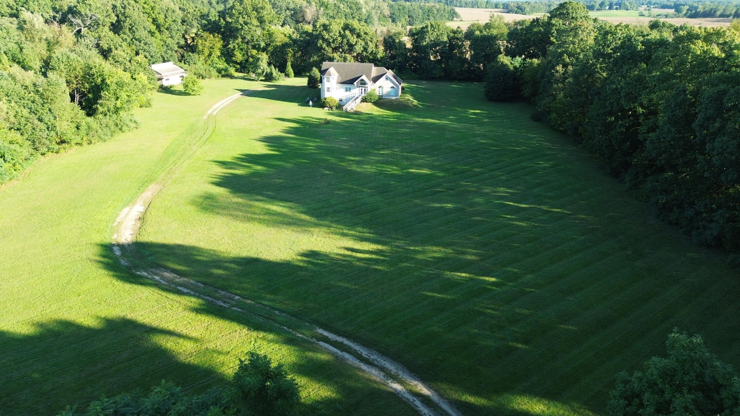 Mintdale Rd, Sturgis, MI 49091
