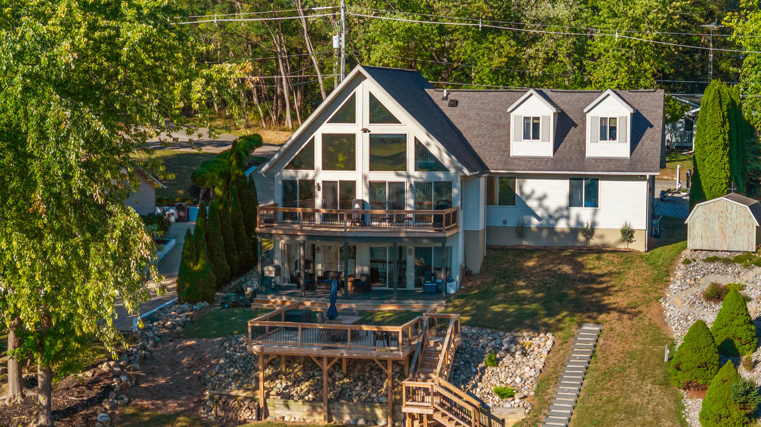 Waldron Rd, Jerome, MI 49249