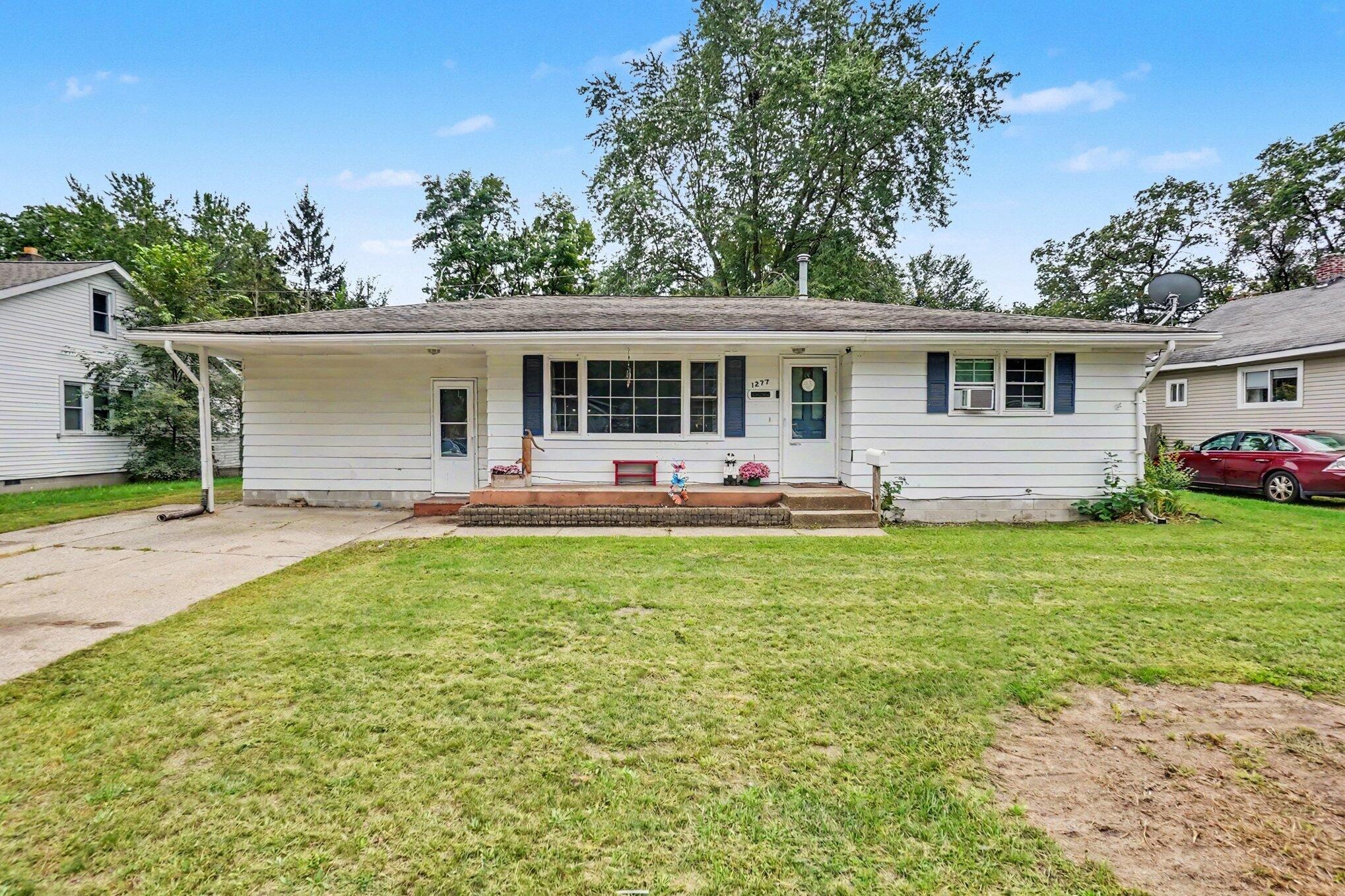Francis Ave, Muskegon, MI 49442 #1