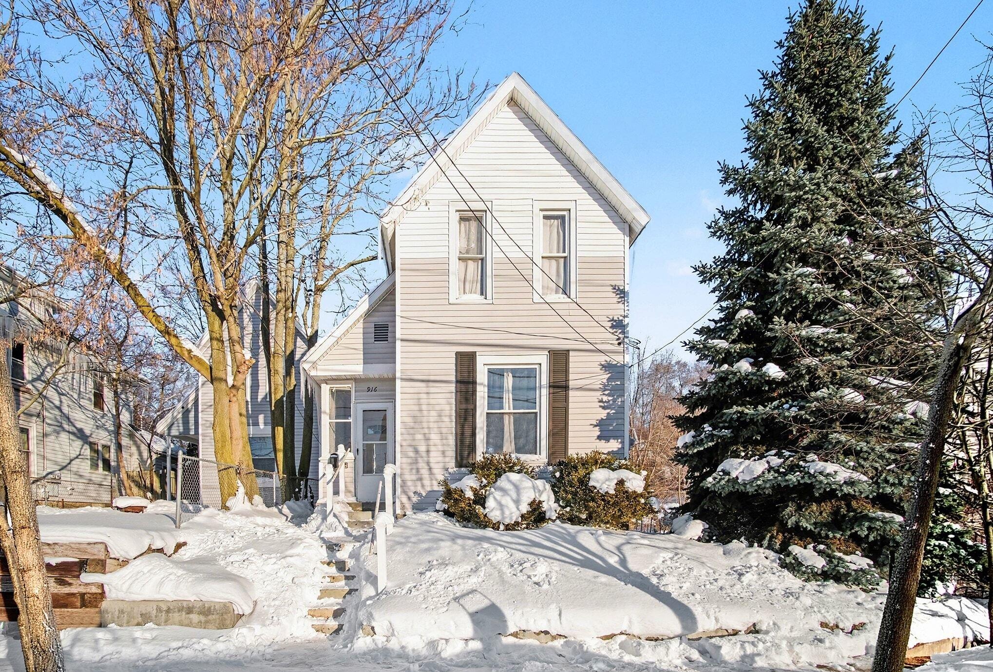 Lafayette Ave, Grand Rapids, MI 49503