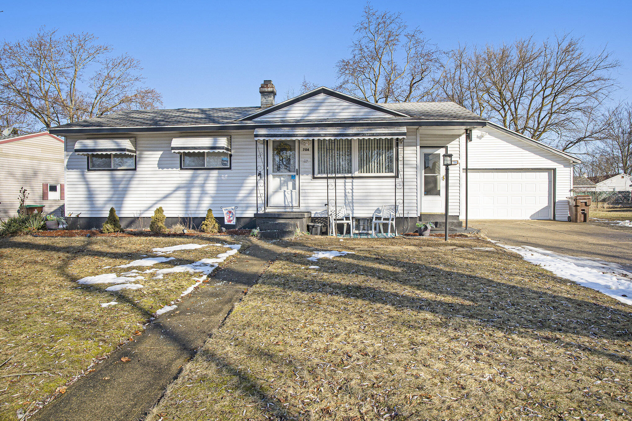 Hoaglin St, Albion, MI 49224 #1