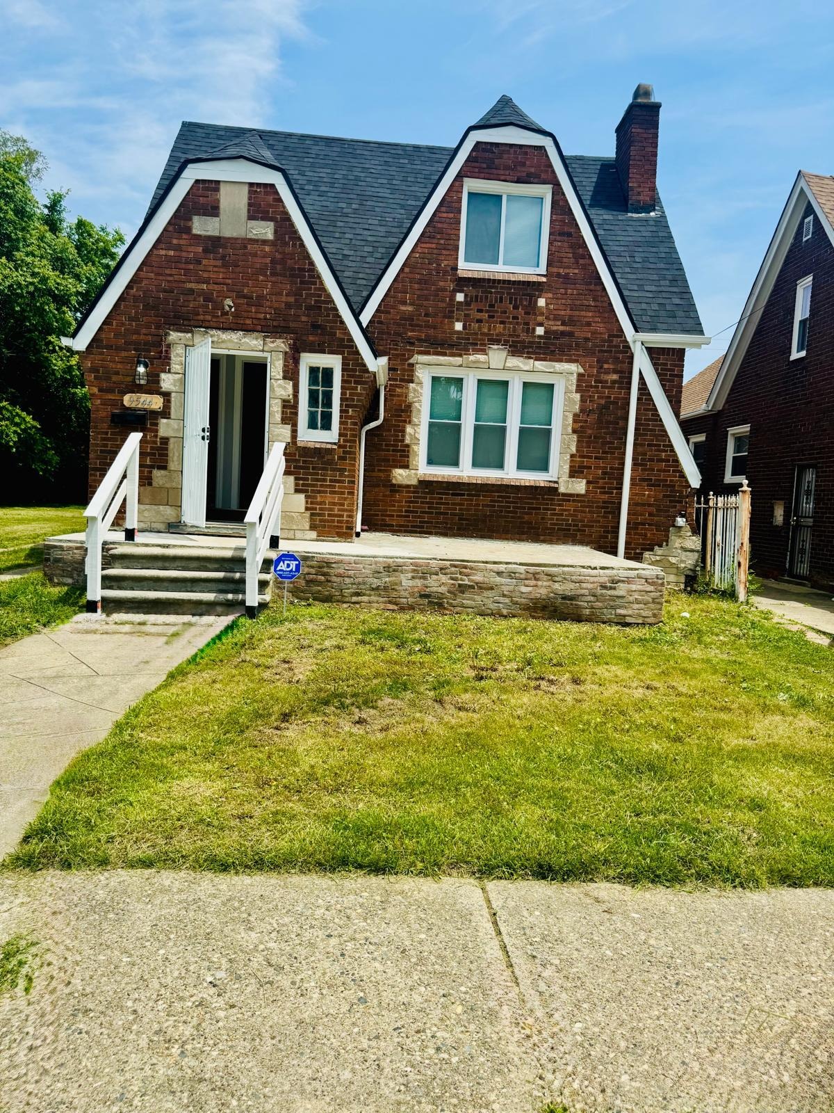 Winthrop St, Detroit, MI 48227