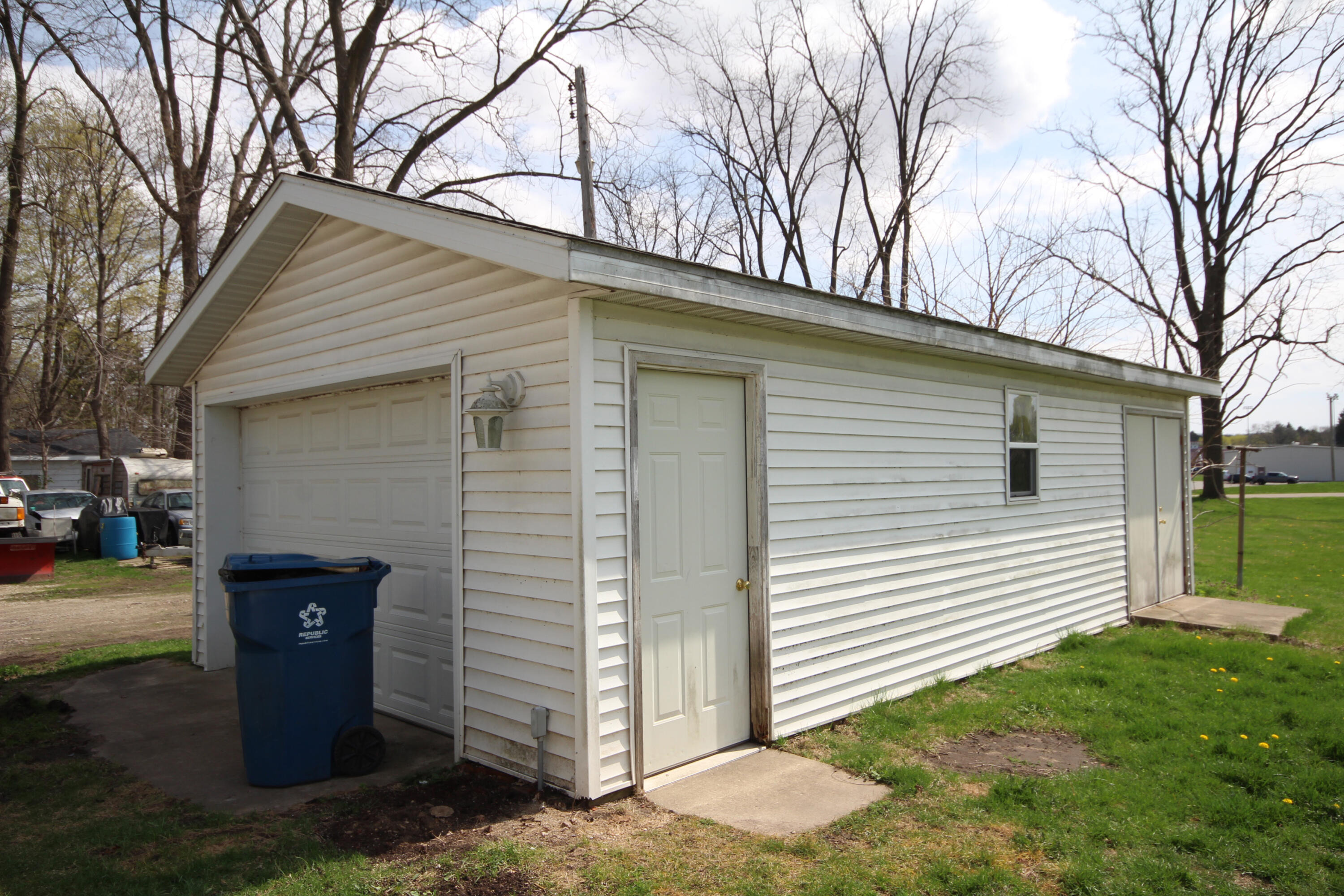 Prairie St, Vicksburg, MI 49097 #1