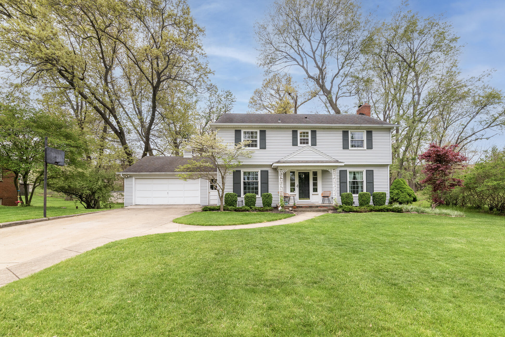 Greenbriar Dr, Portage, MI 49024