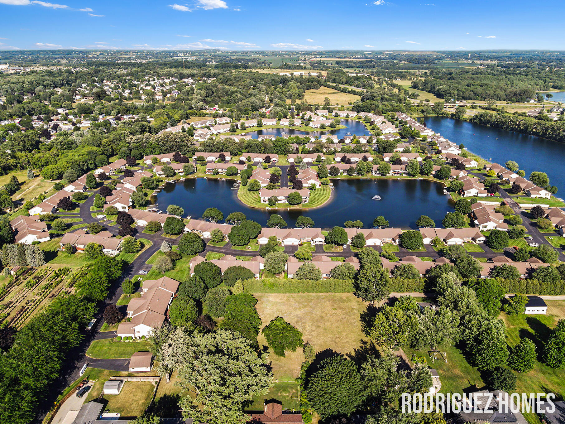 Lakeview Dr, Zeeland, MI 49464 #1