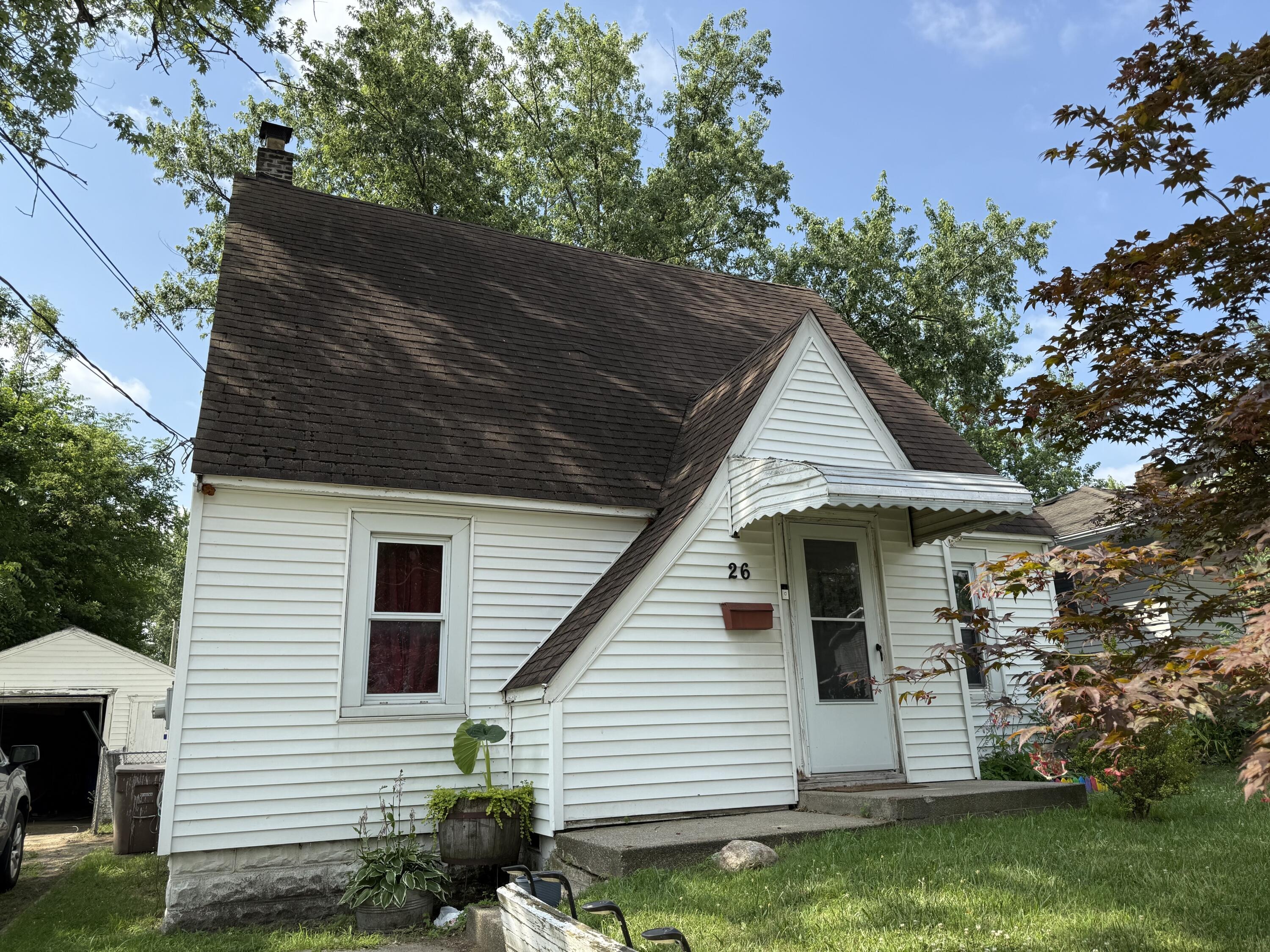 Edna Ave, Pontiac, MI 48341 #1