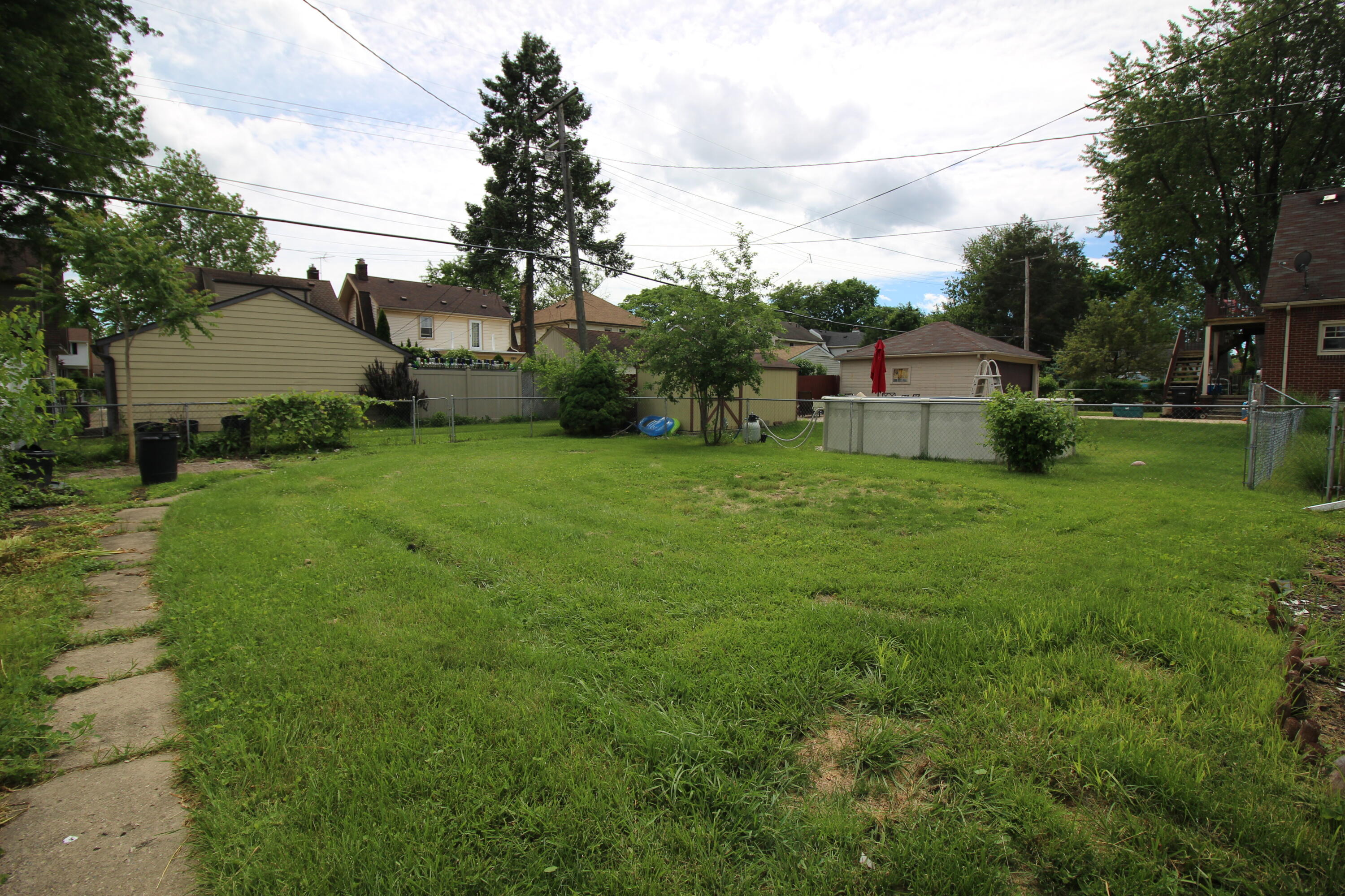 North Dr, Wyandotte, MI 48192 #1