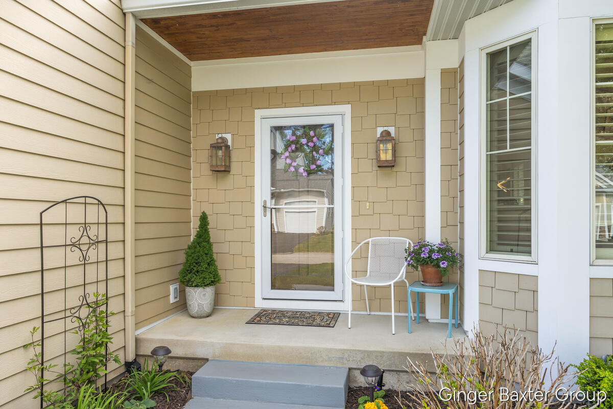 Retreat Dr, Grand Haven, MI 49417 #1