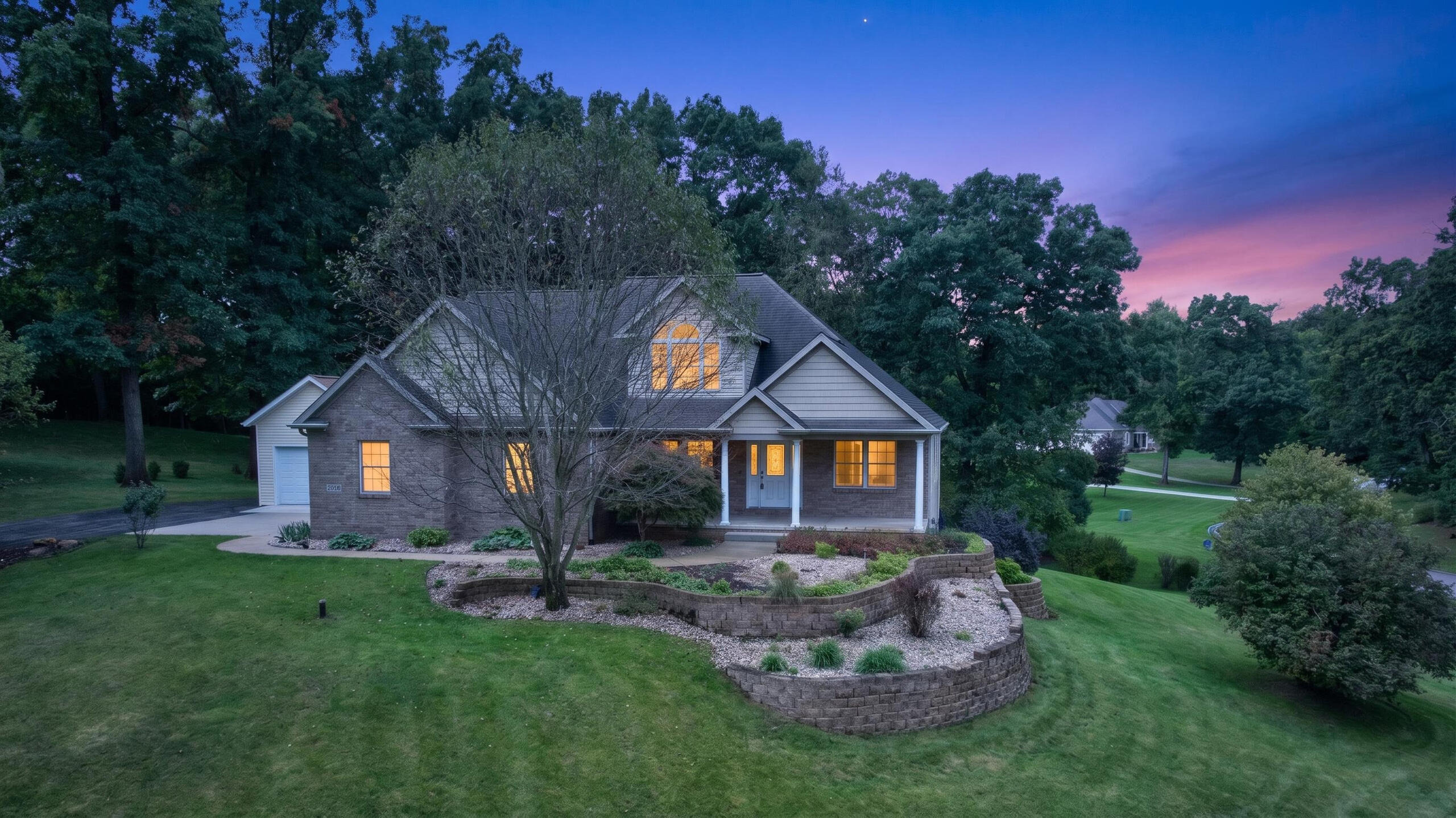Scenic Hills Dr, Jackson, MI 49201