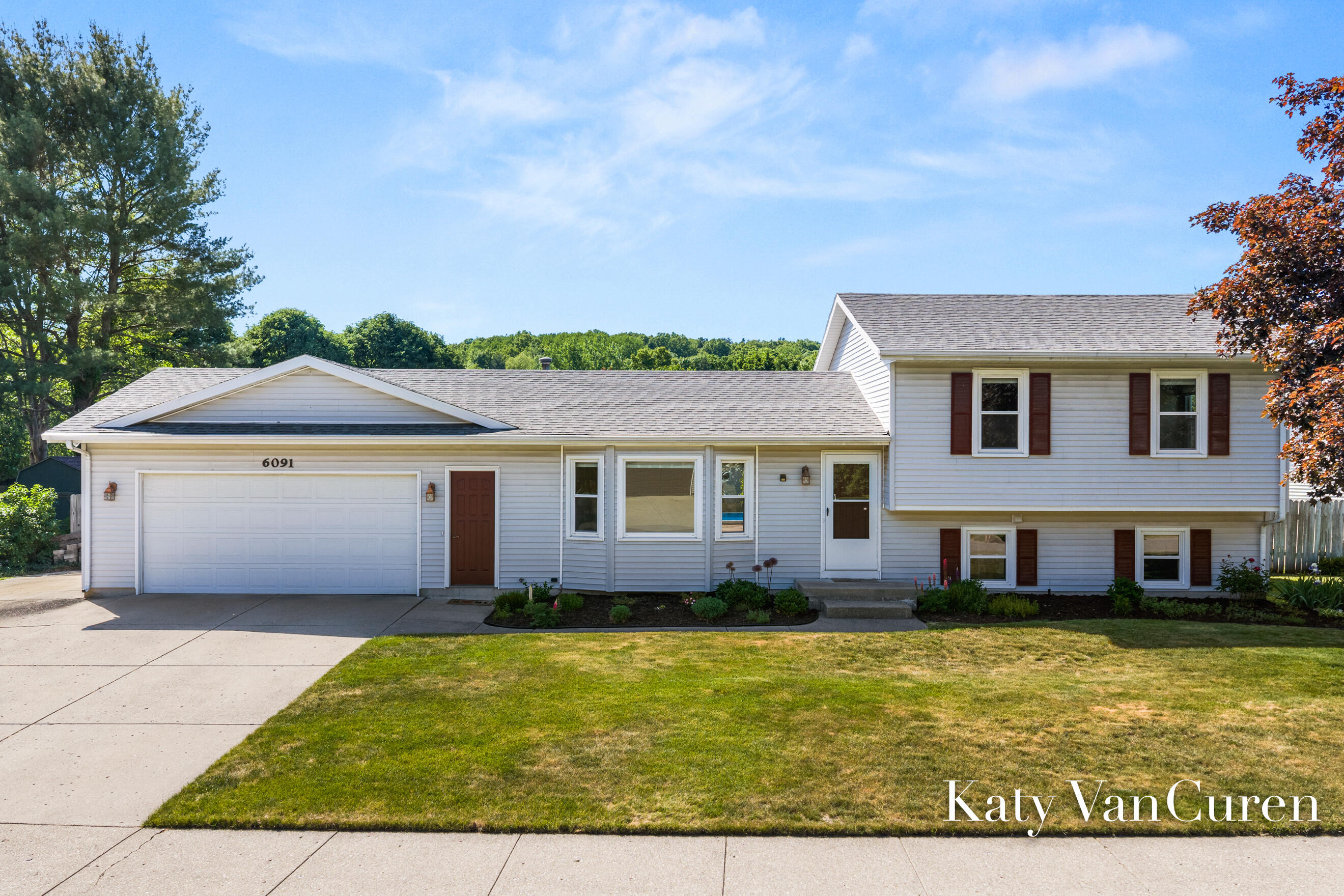 Rogue River Meadows Dr, Belmont, MI 49306