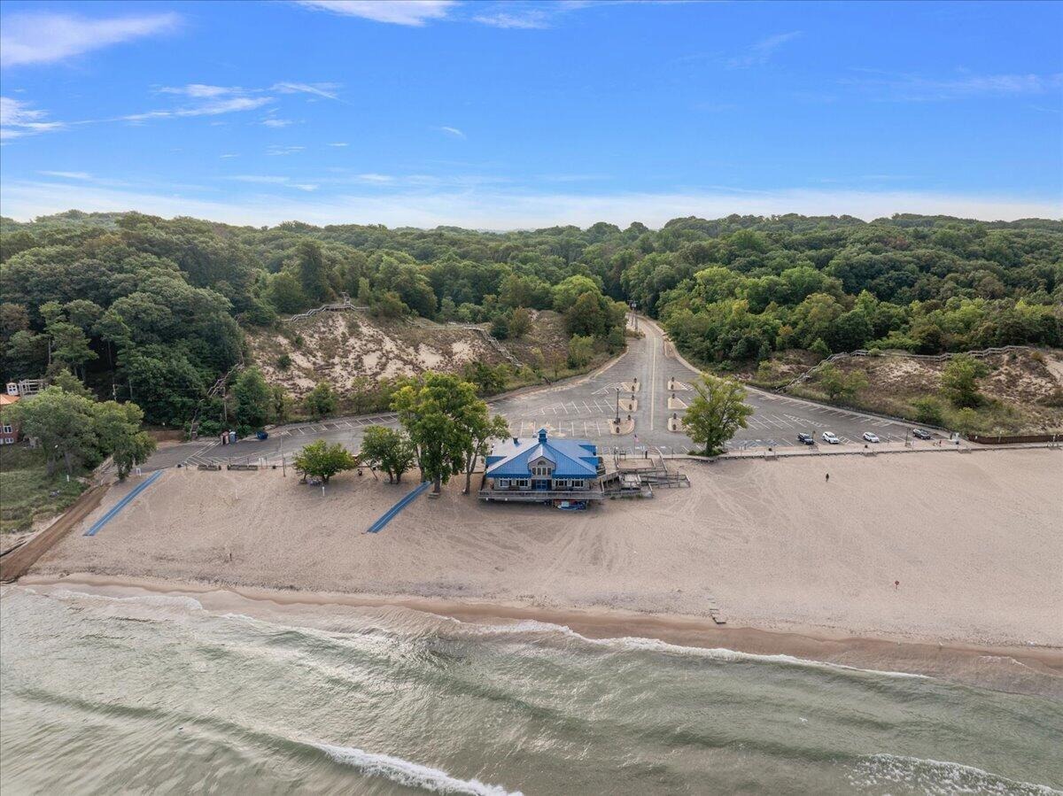 Dunewood Dr, Bridgman, MI 49106 #1