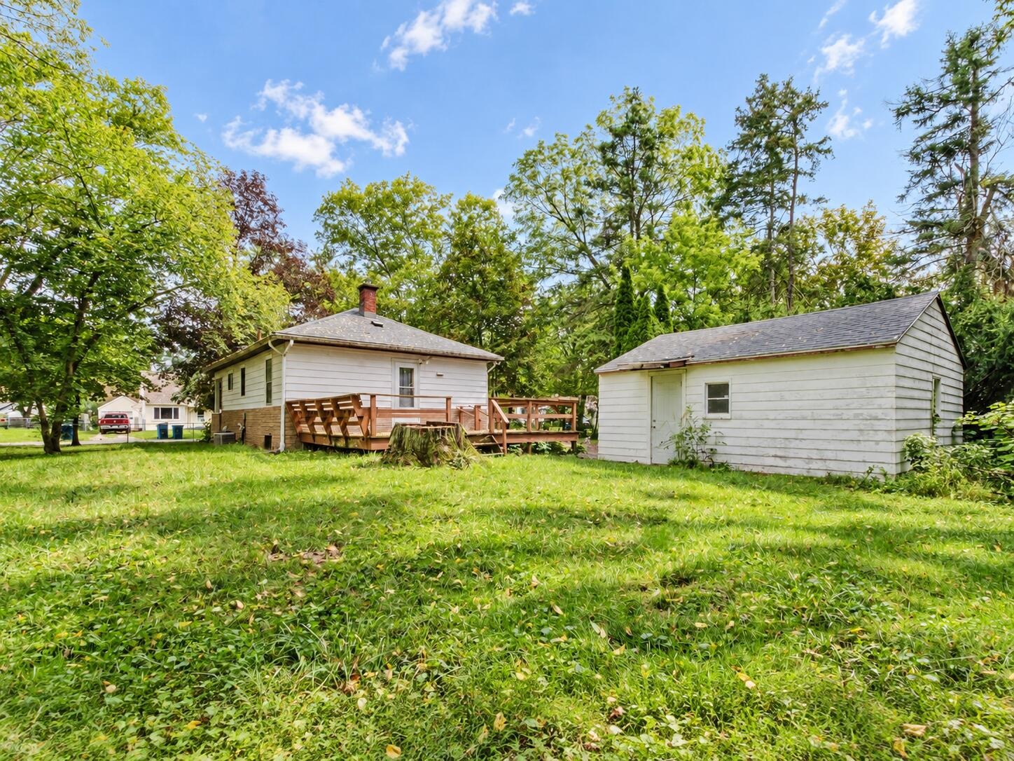 Arthur Ave, Kalamazoo, MI 49048
