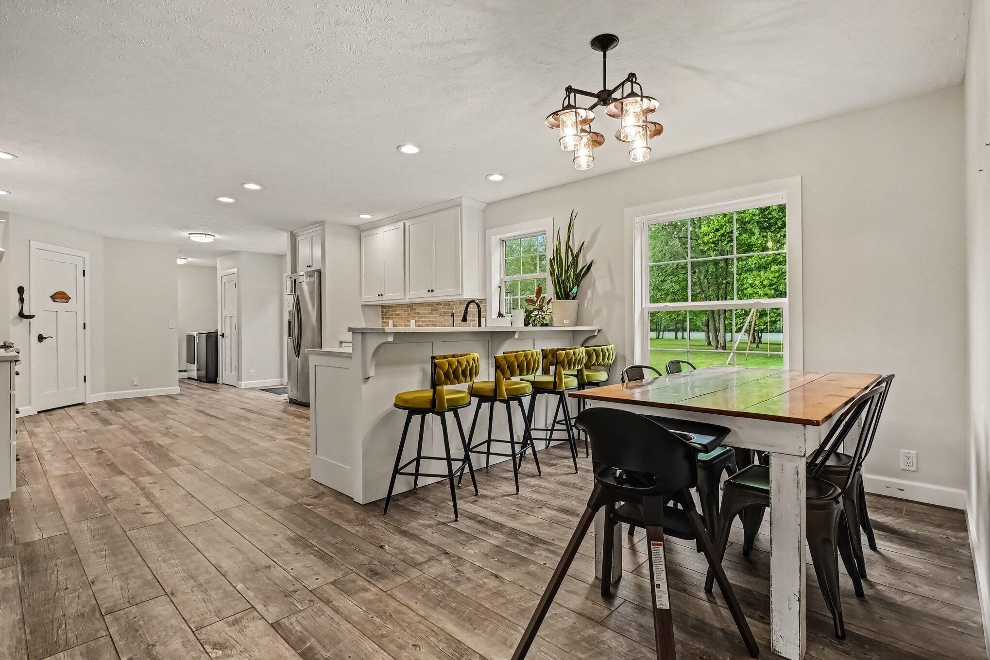Thomson Rd, Niles, MI 49120