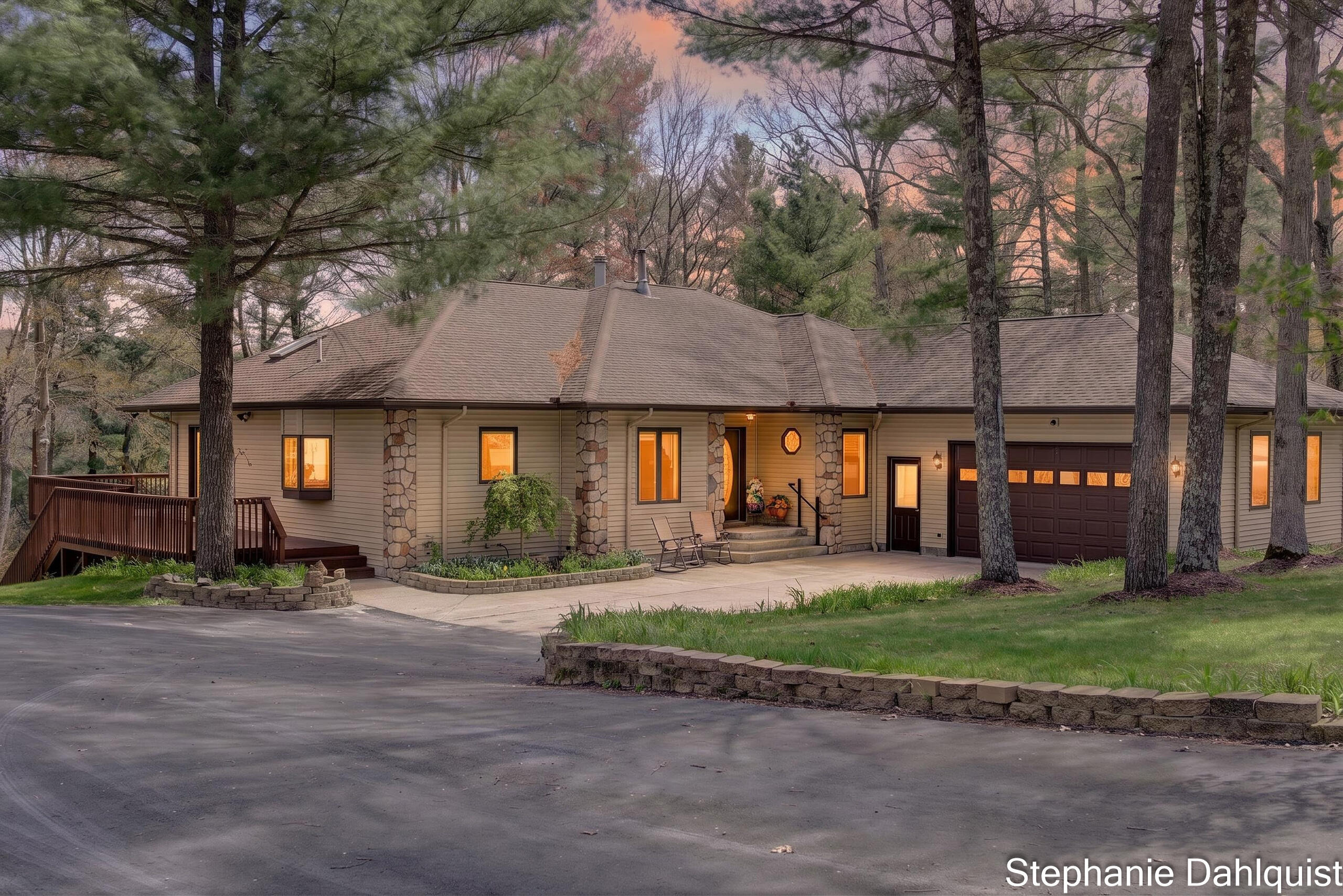 Mill Pond Trl, Whitehall, MI 49461