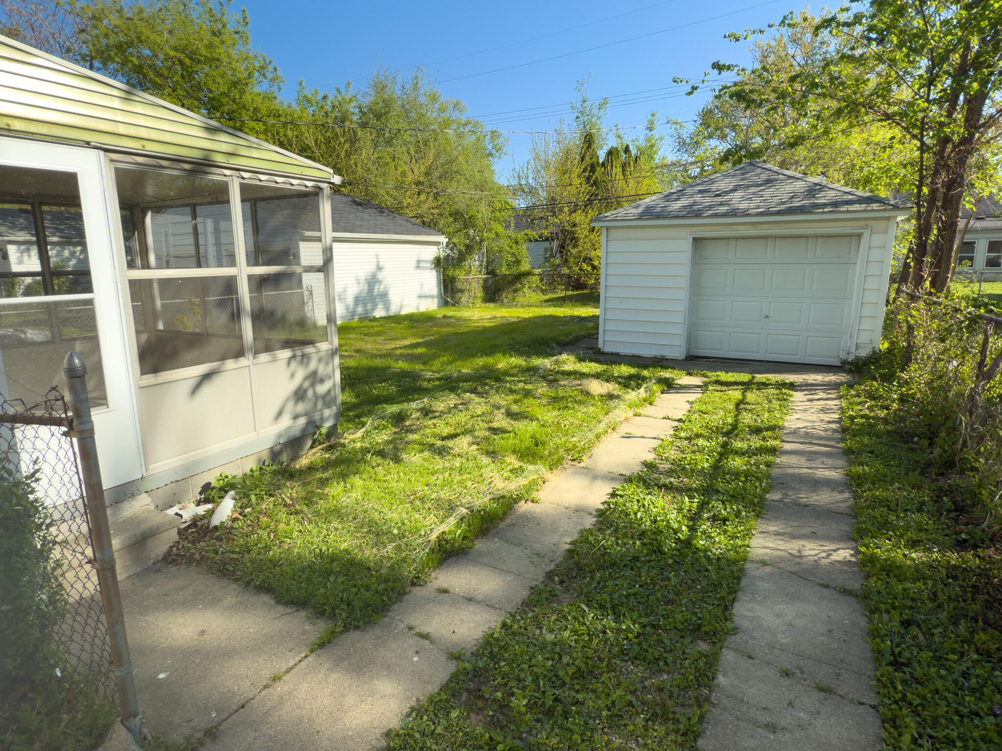 Kingsville St, Harper Woods, MI 48225 #1
