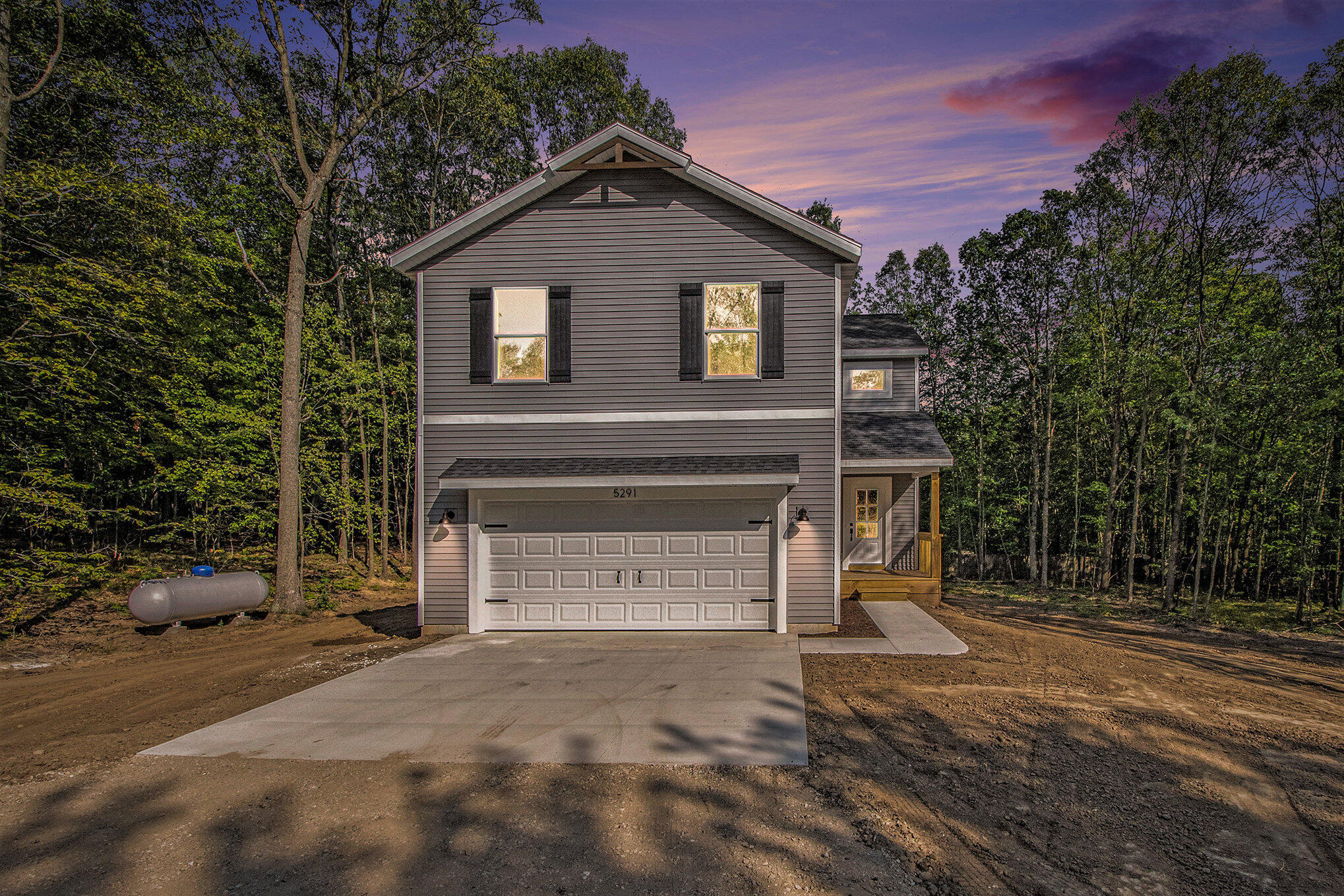 Marvie Dr, Saranac, MI 48881