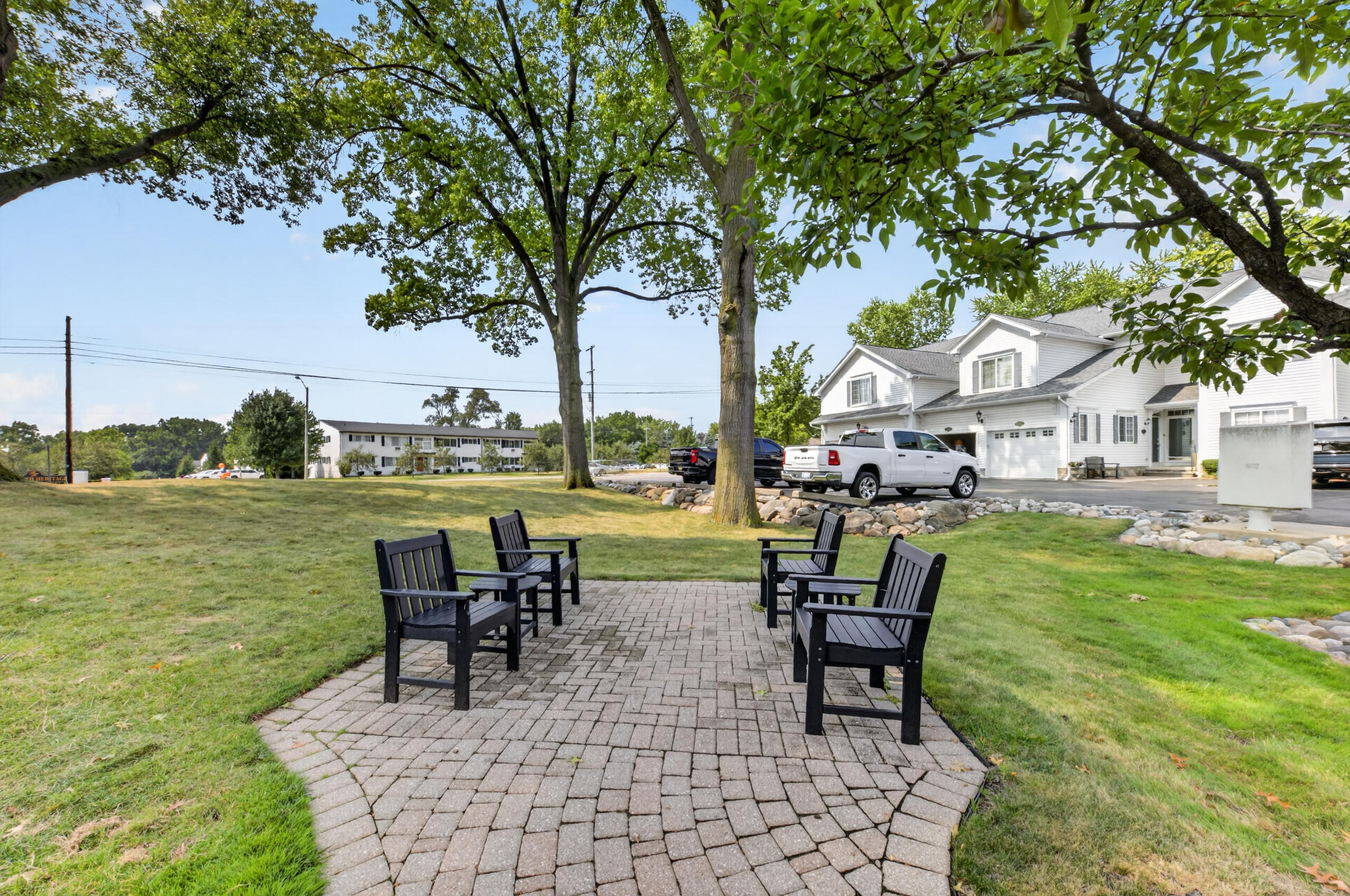 Cassady Place Dr, Plymouth, MI 48170